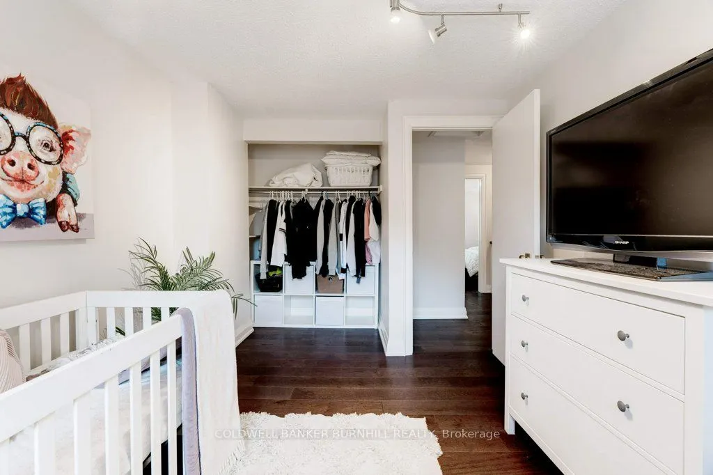 800 Upper Paradise Road, #15