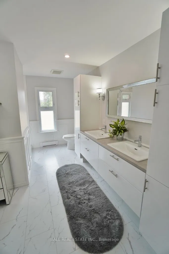 20 Musclow-Greenview Road