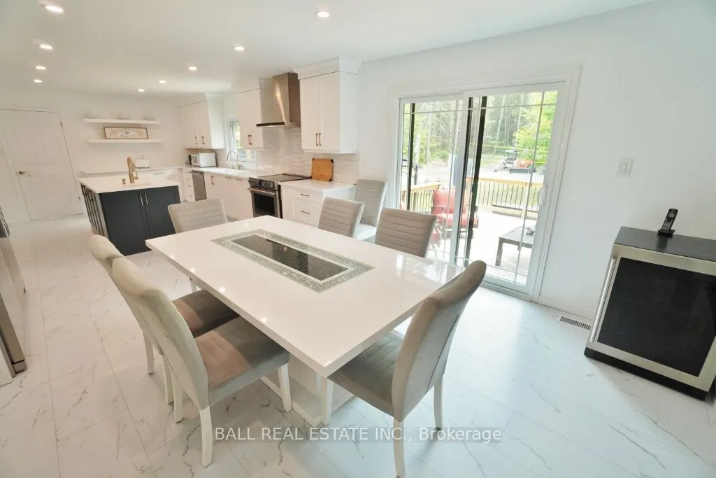 20 Musclow-Greenview Road
