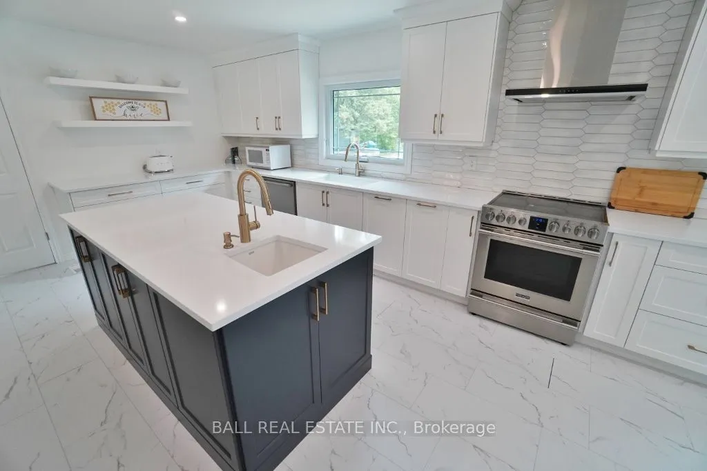 20 Musclow-Greenview Road