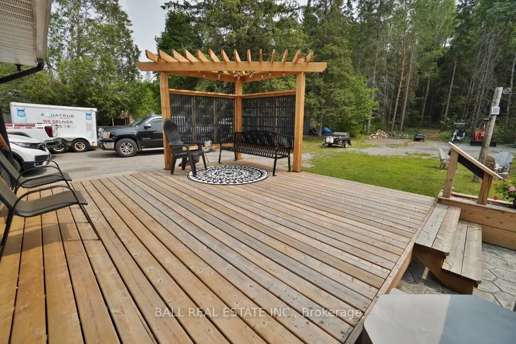 20 Musclow-Greenview Road