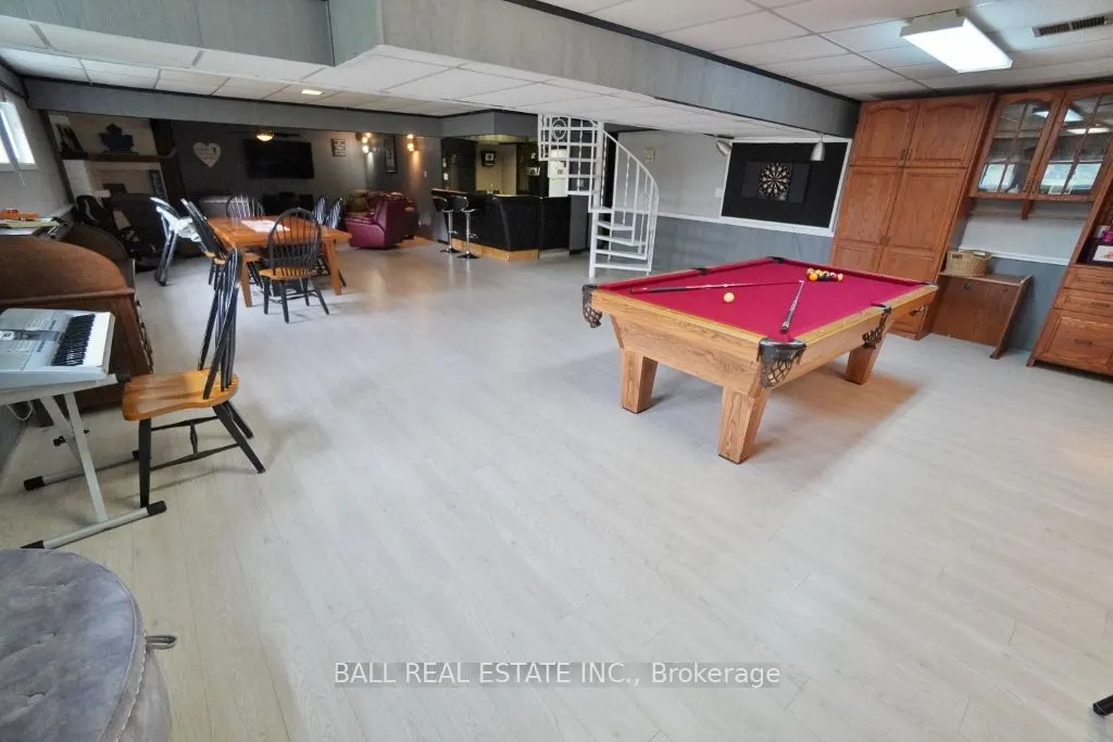 20 Musclow-Greenview Road