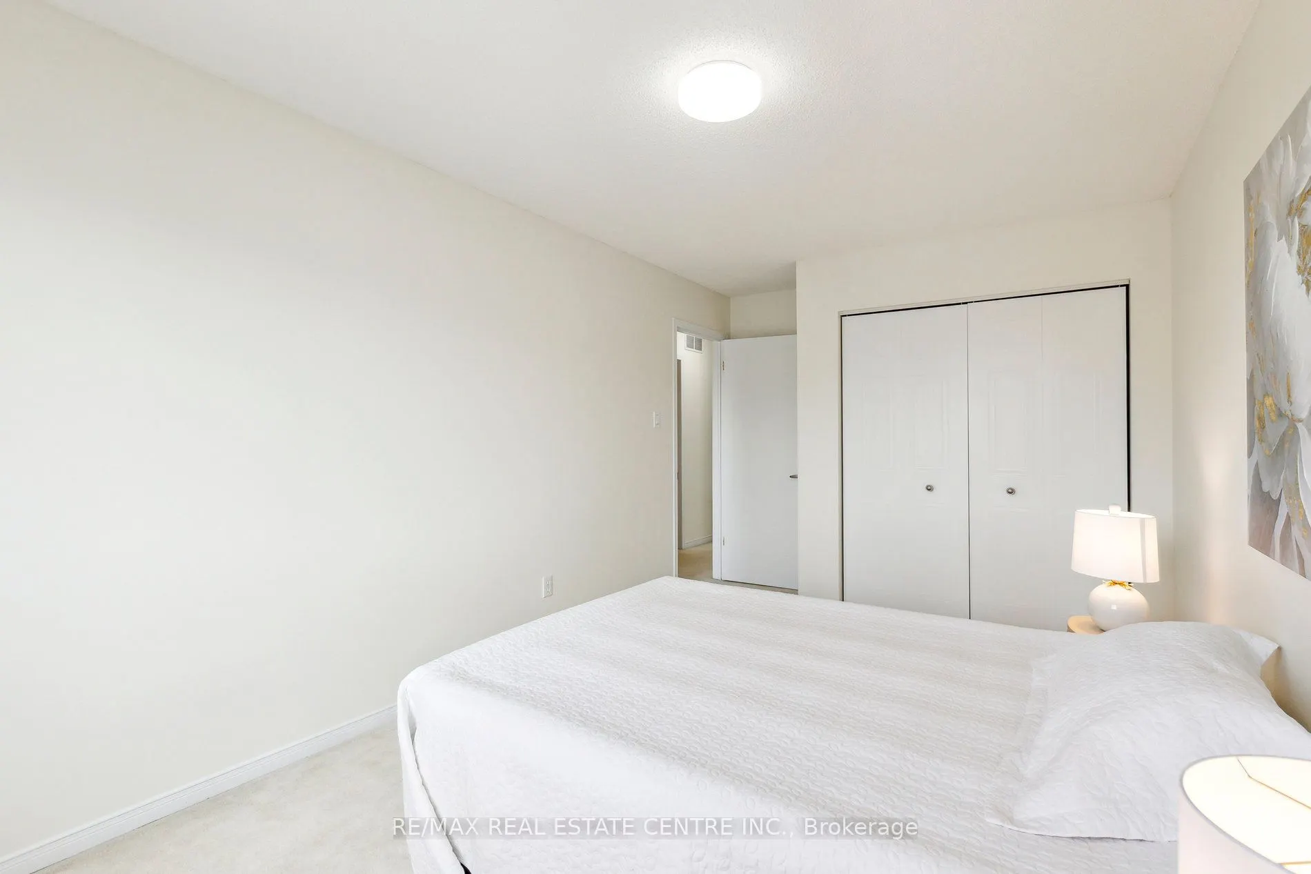 1 Silversmith Court