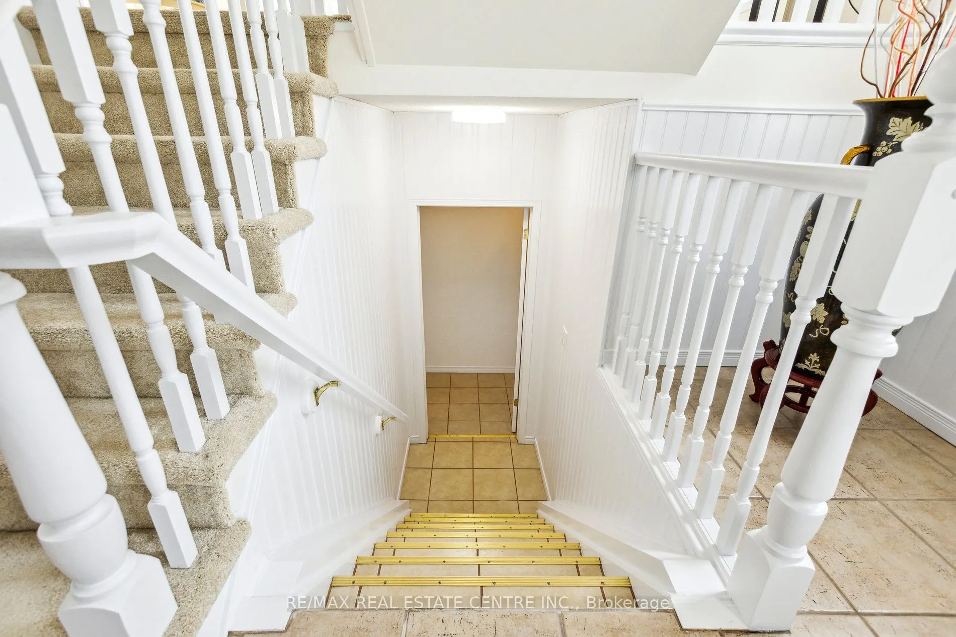 1 Silversmith Court