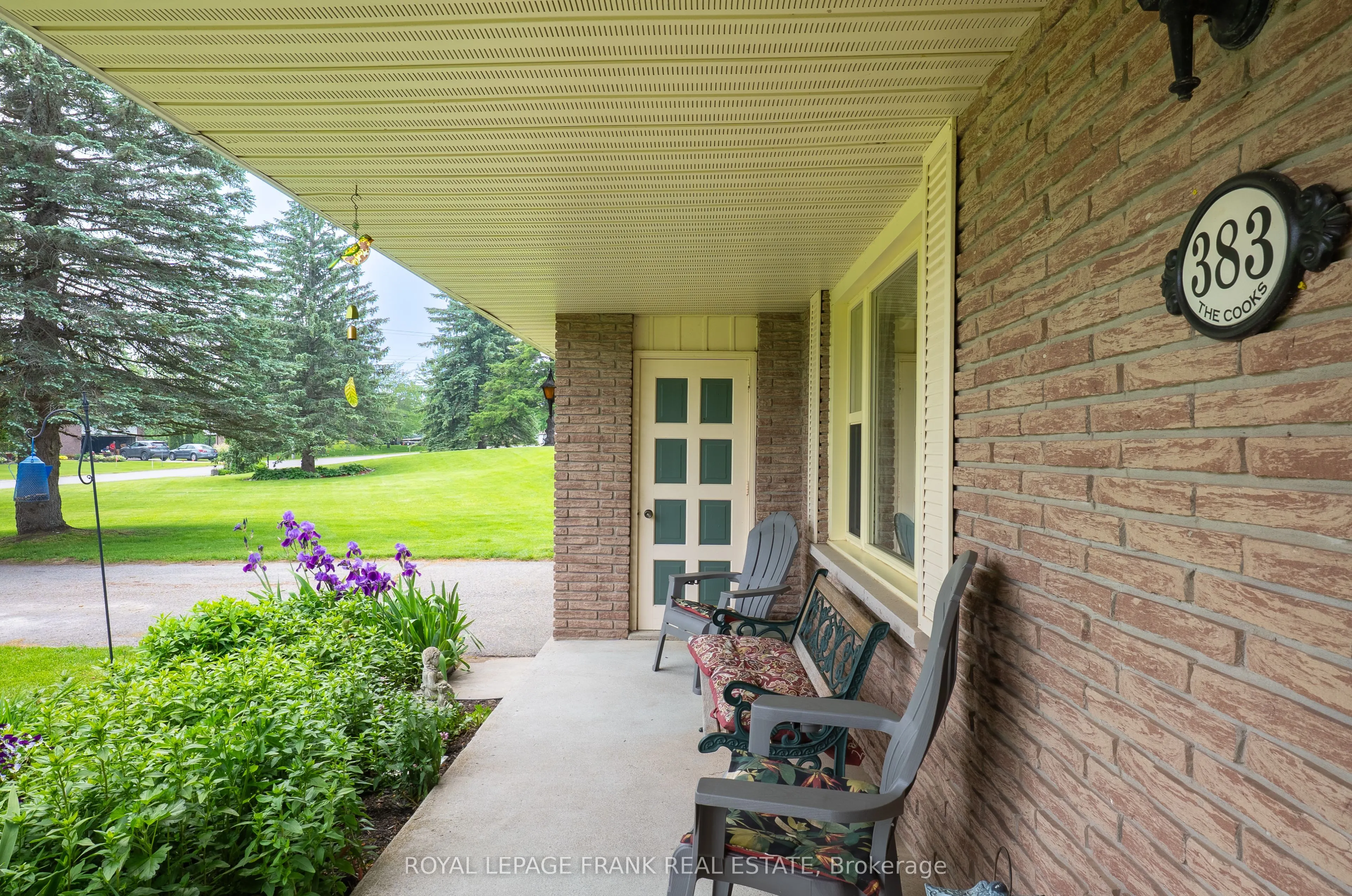 383 Old Surrey Lane
