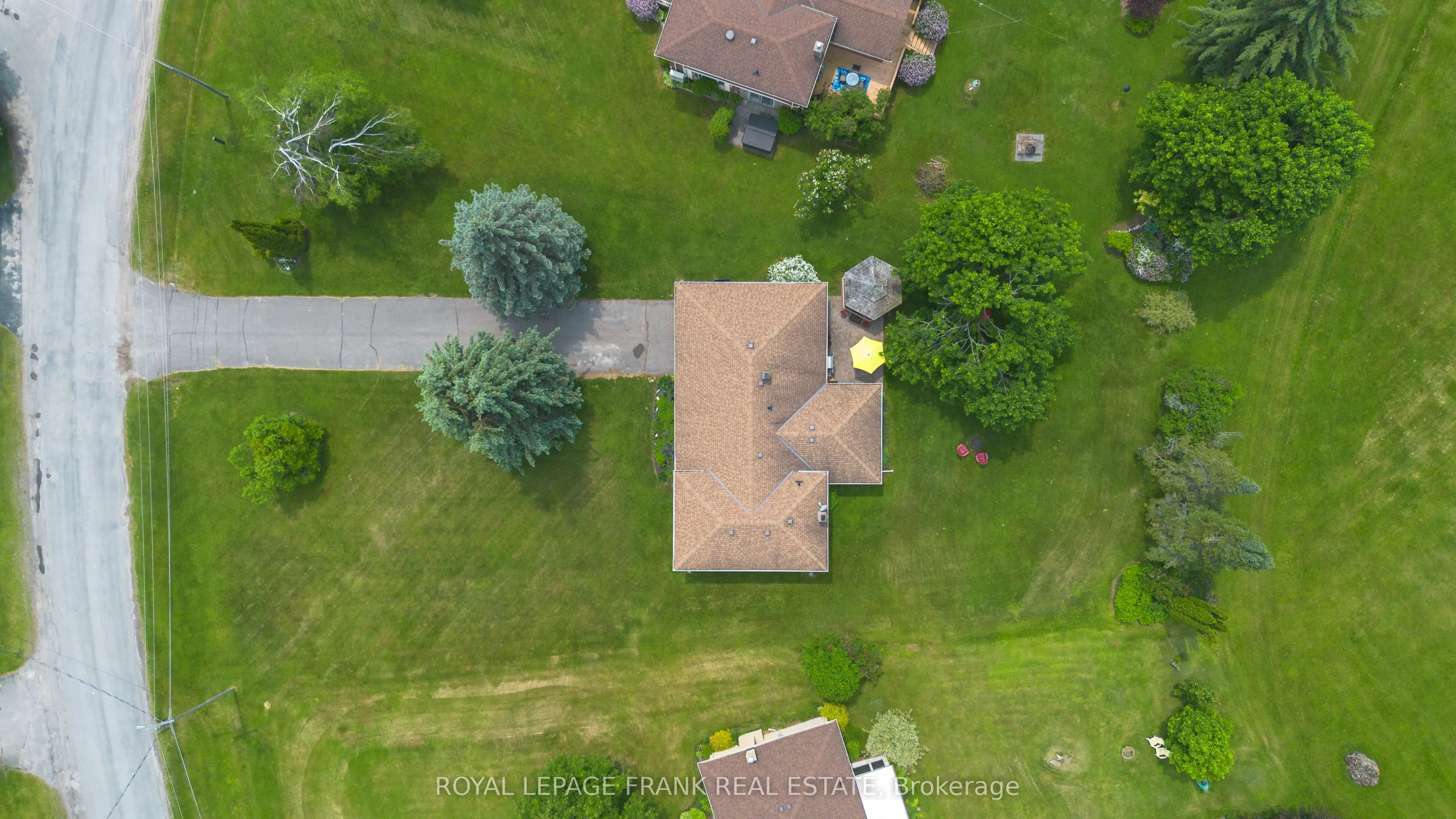383 Old Surrey Lane