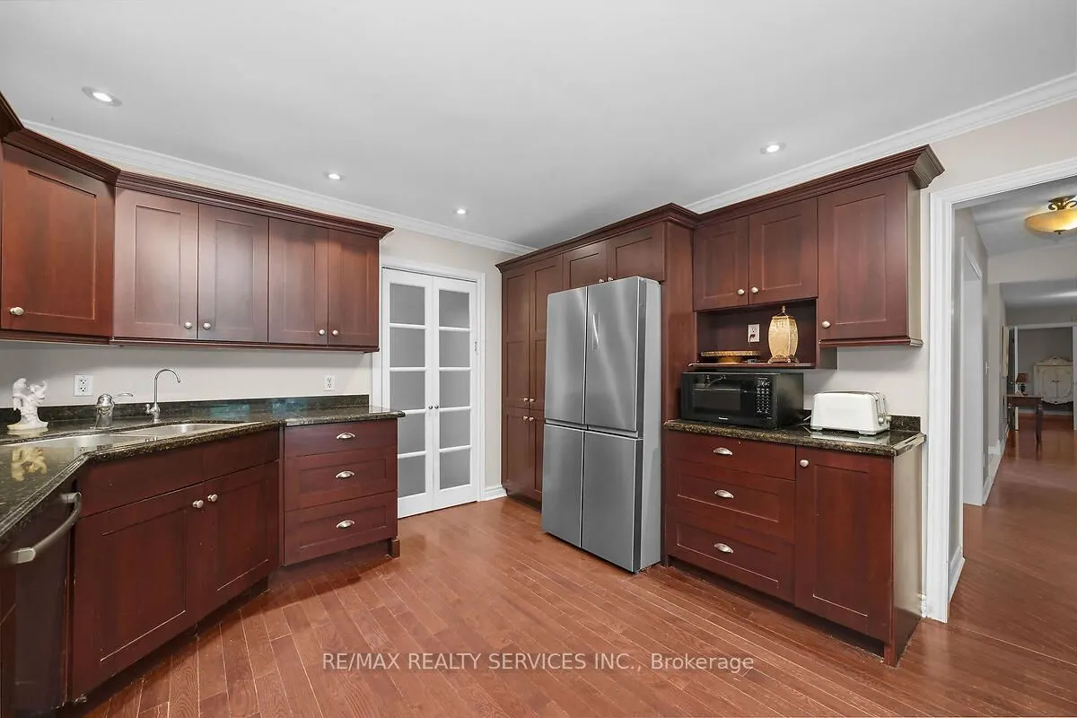 16 Patrick Drive