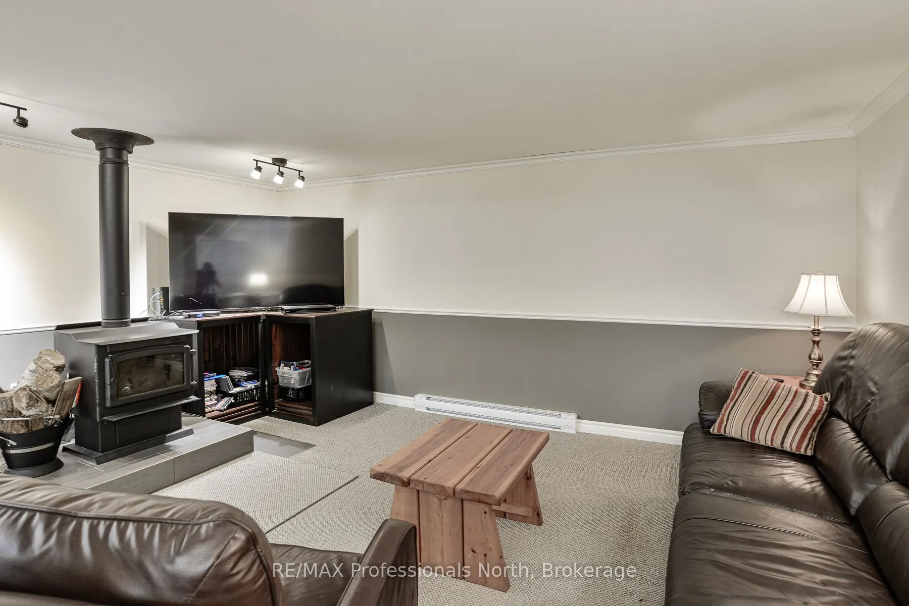 33 Woodchester Avenue