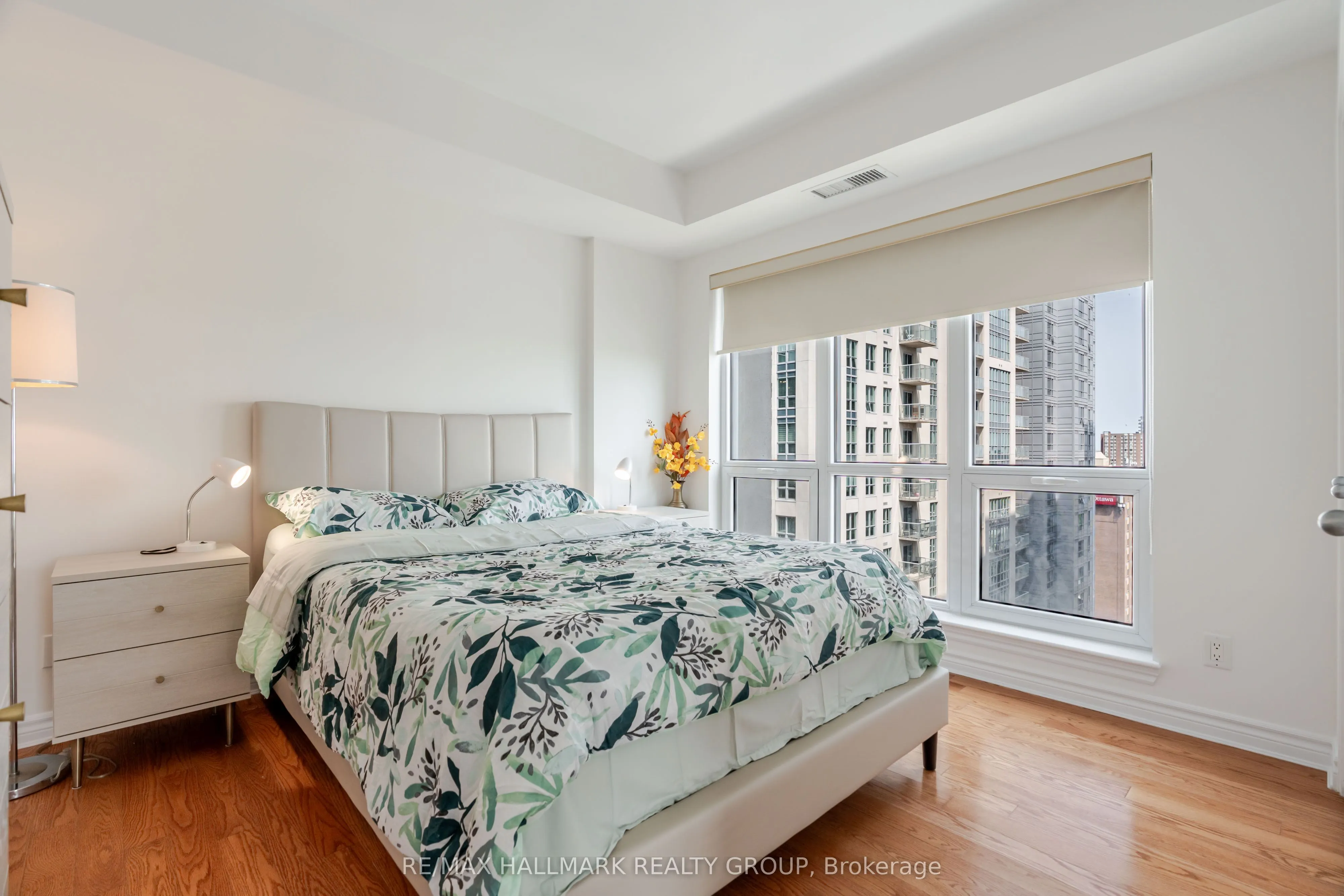 234 Rideau Street, #1907