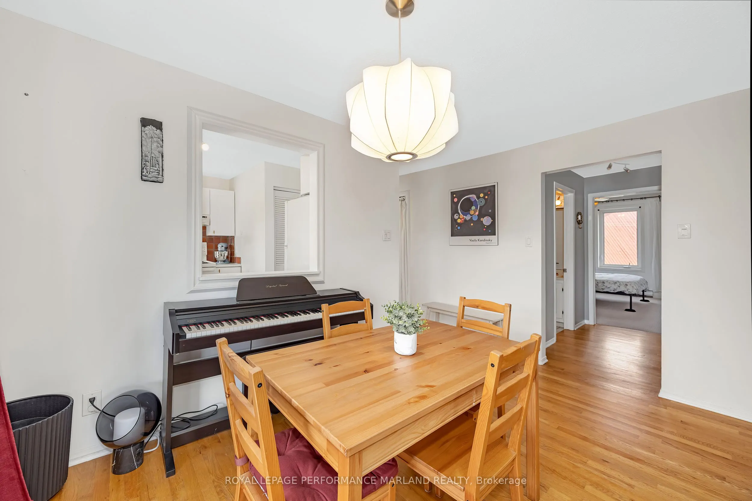 244 Charlotte Street, #8