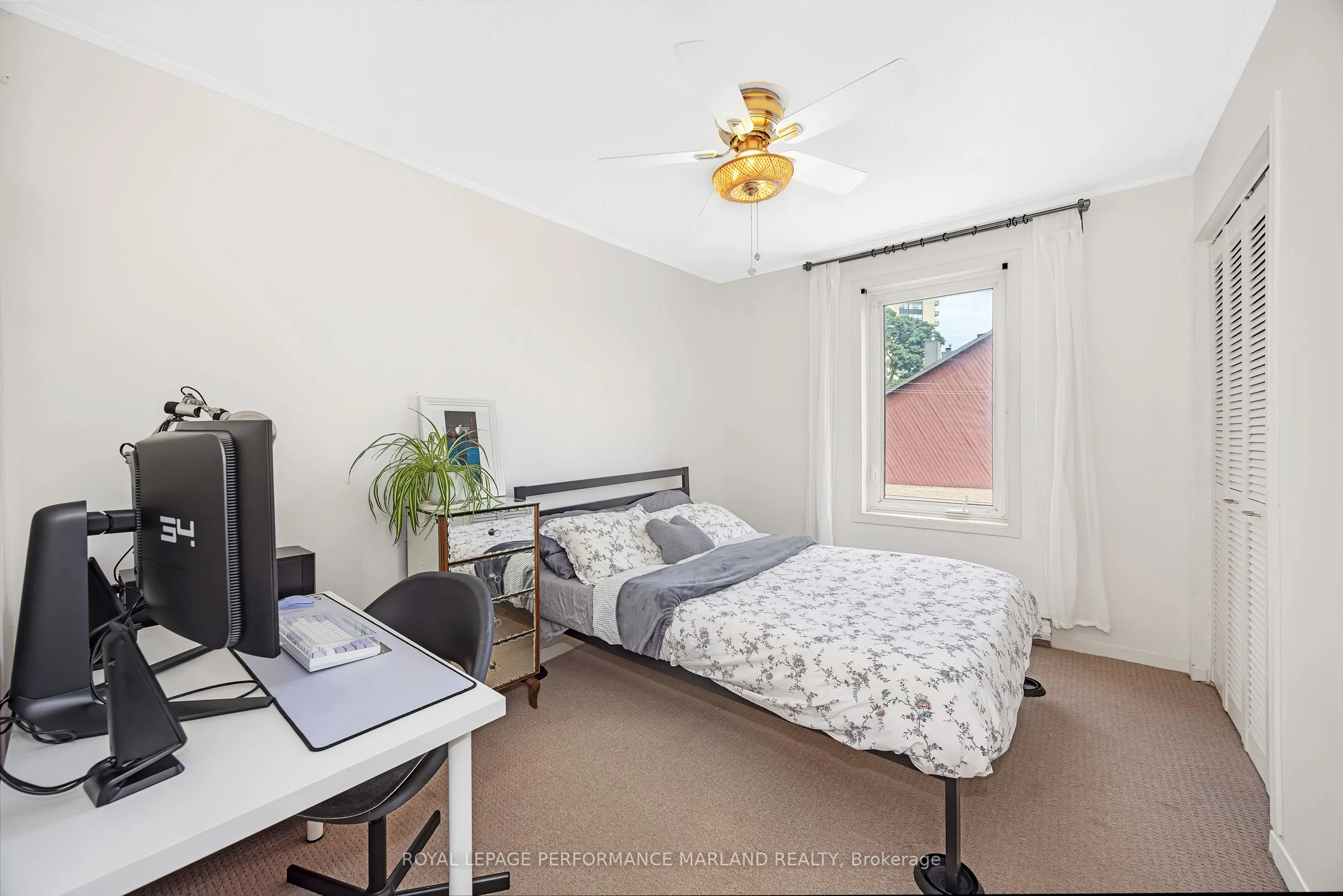 244 Charlotte Street, #8