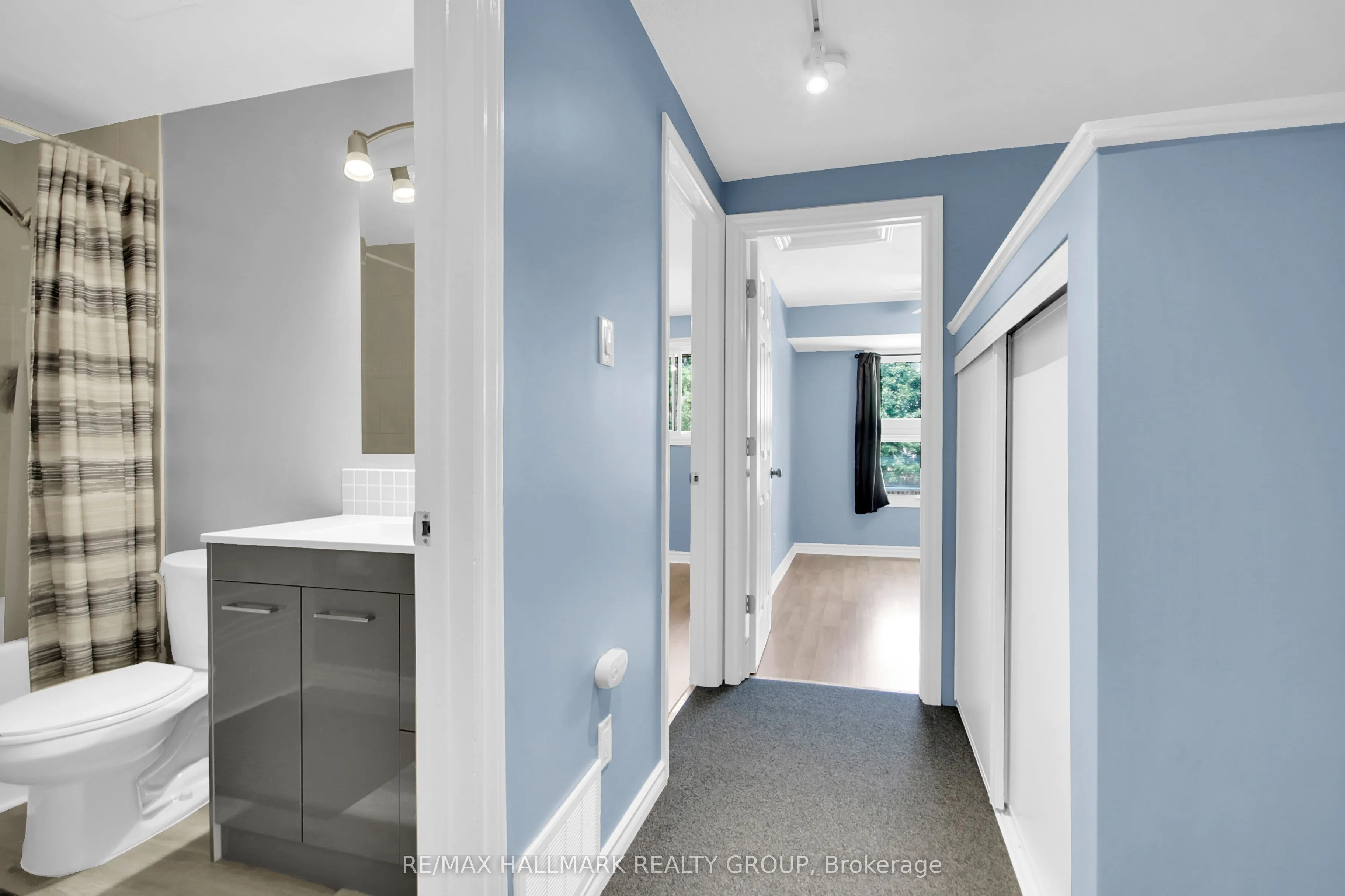 2570 SOUTHVALE Crescent, #113
