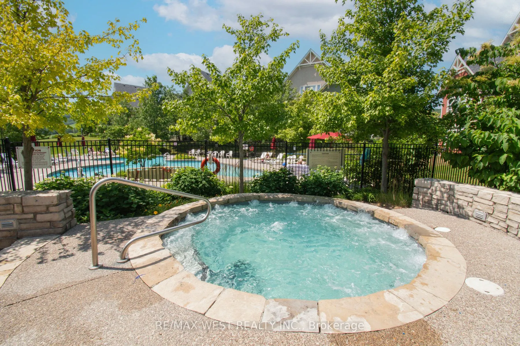 125 Fairway Court, #117