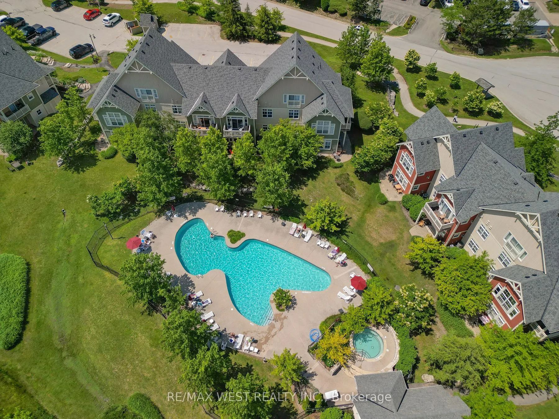 125 Fairway Court, #117