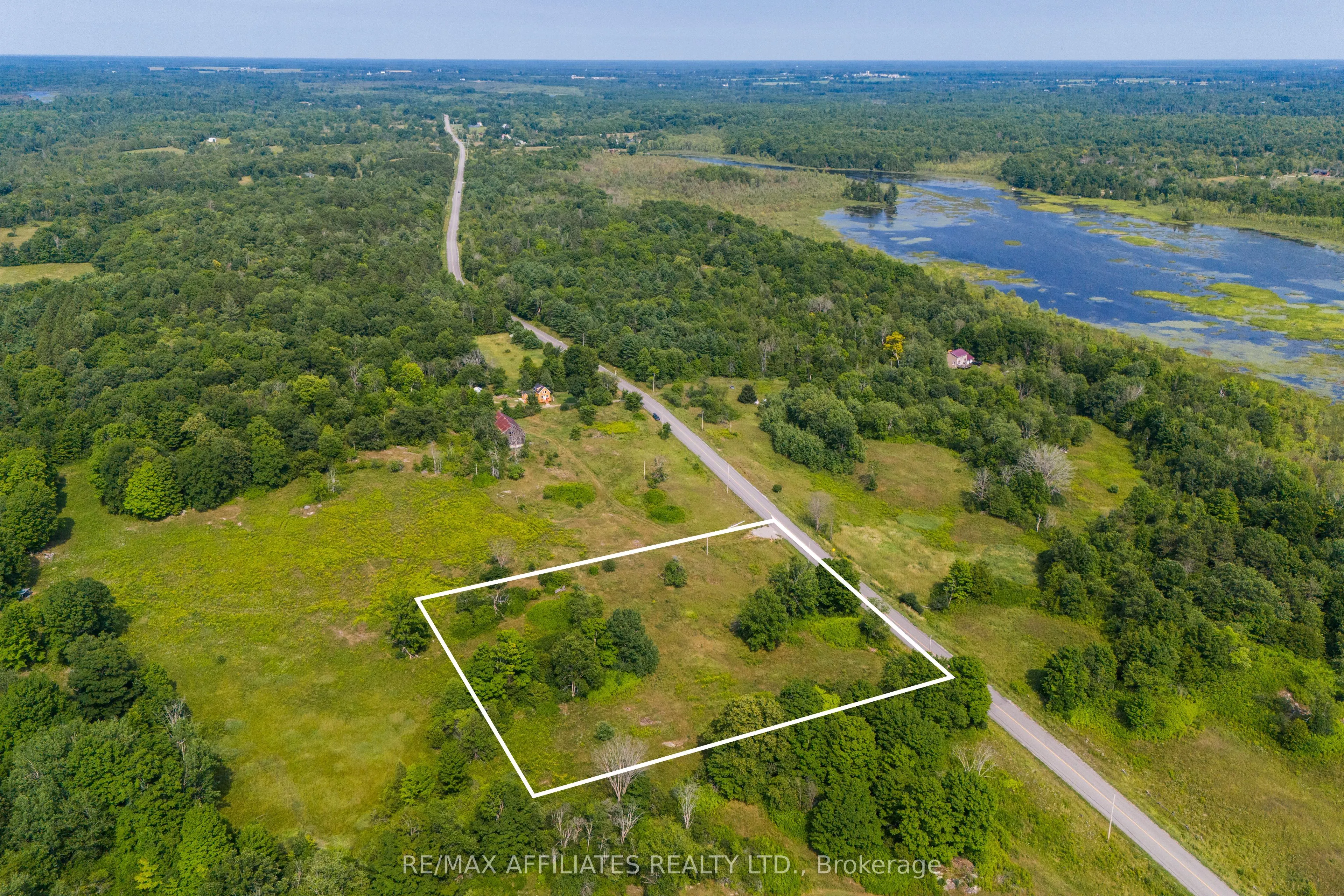 816 Bennett Lake Road