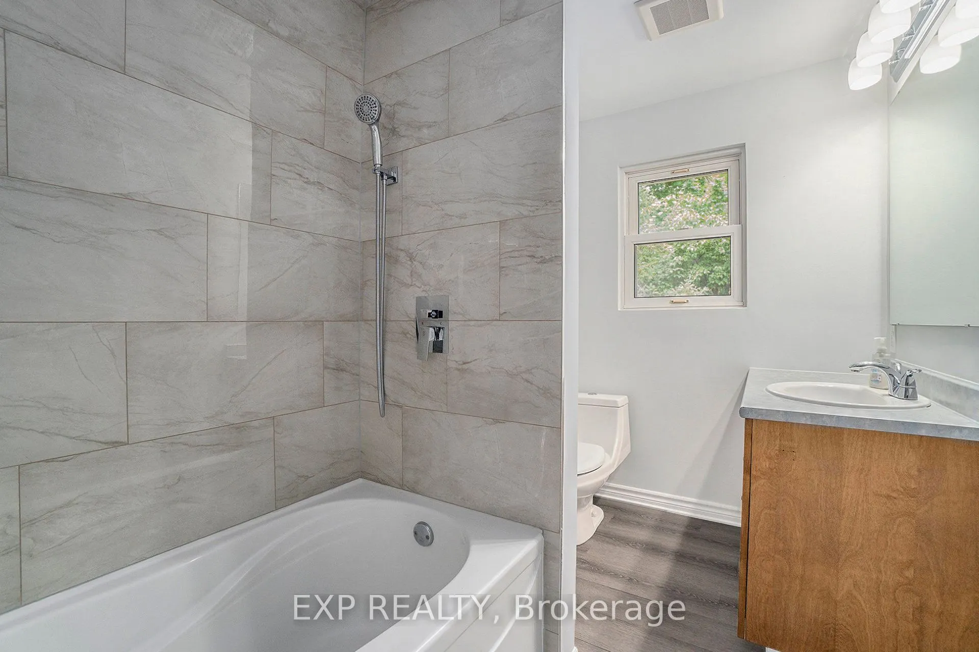 3854 Prince Of Wales Drive