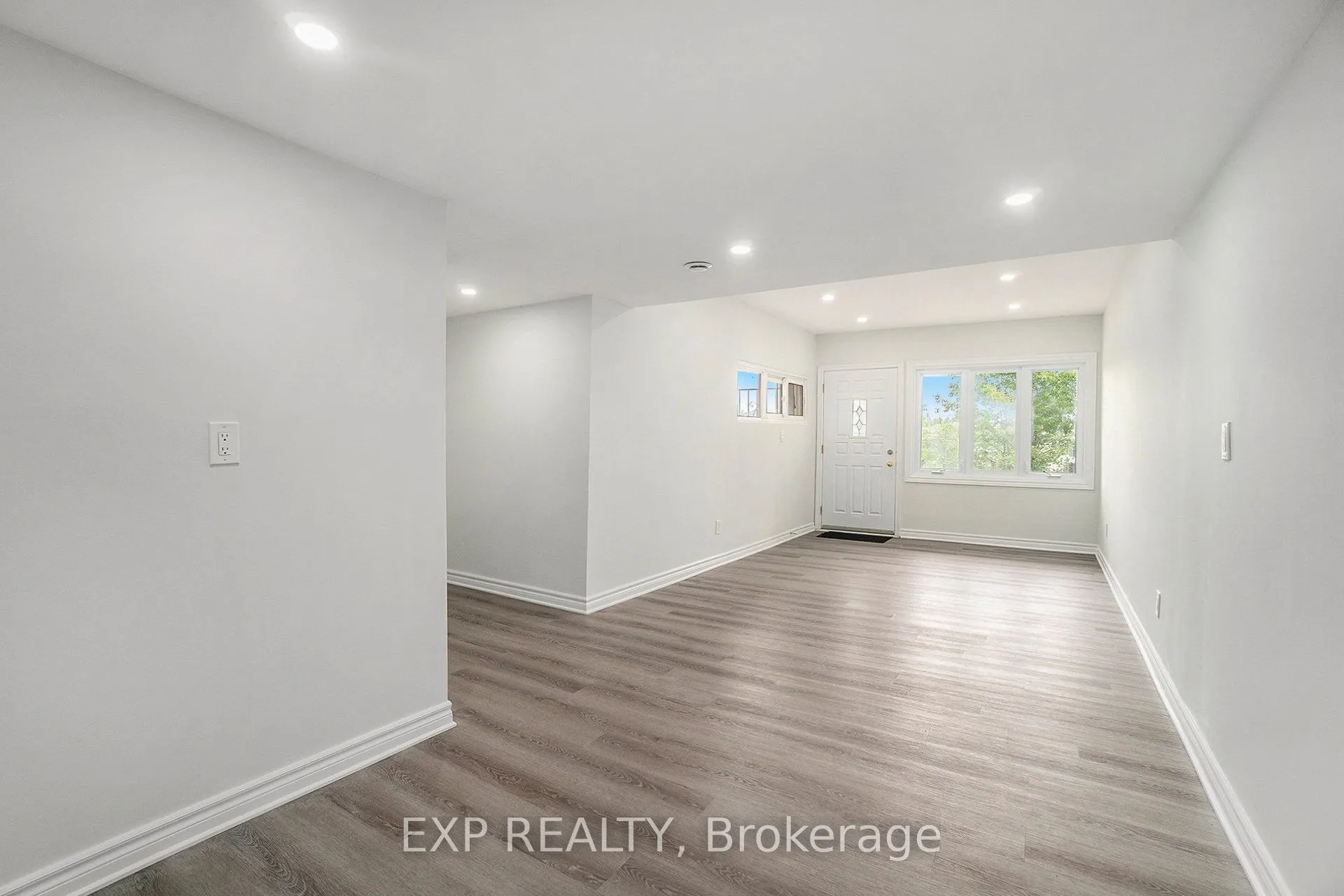 3854 Prince Of Wales Drive
