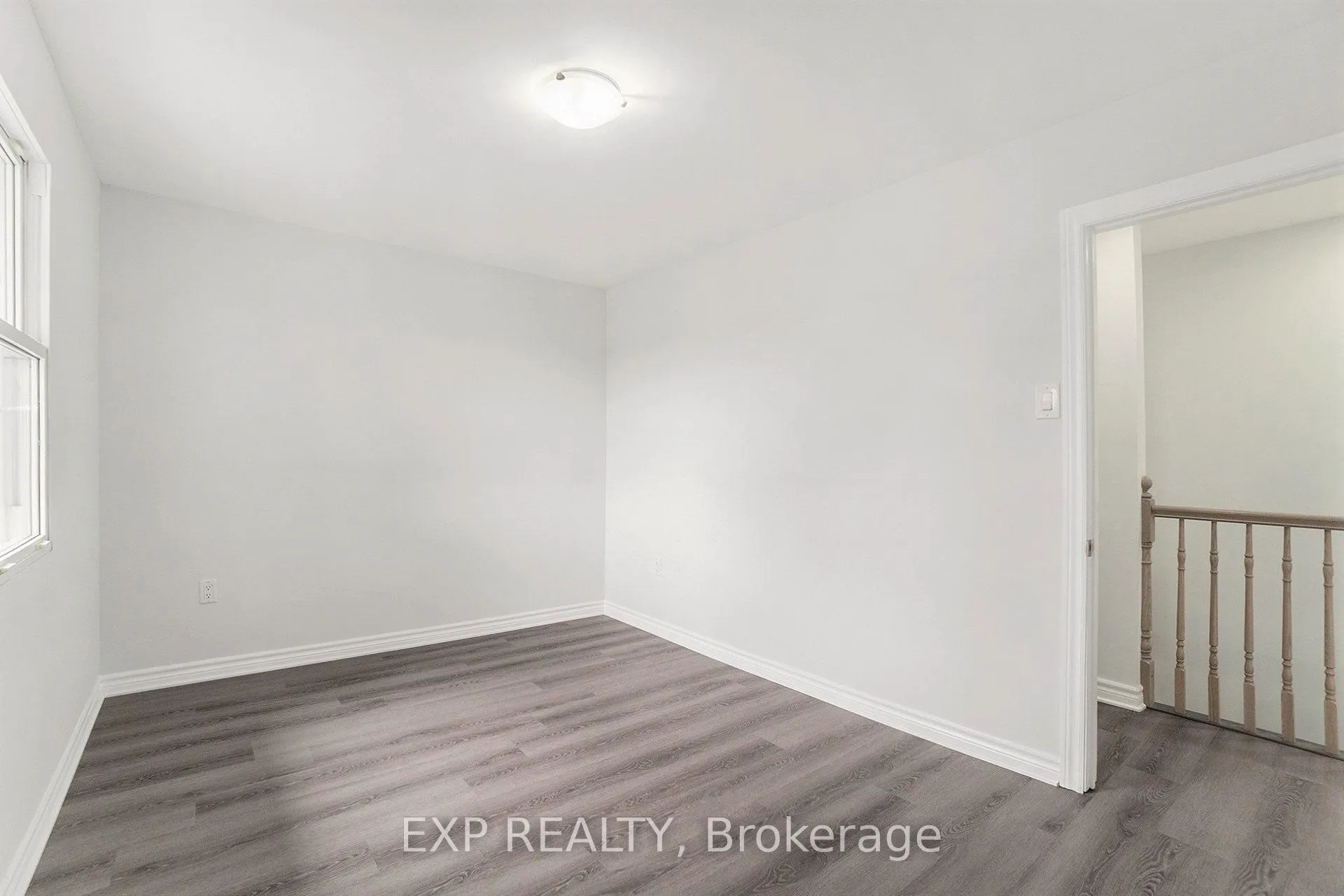 3854 Prince Of Wales Drive