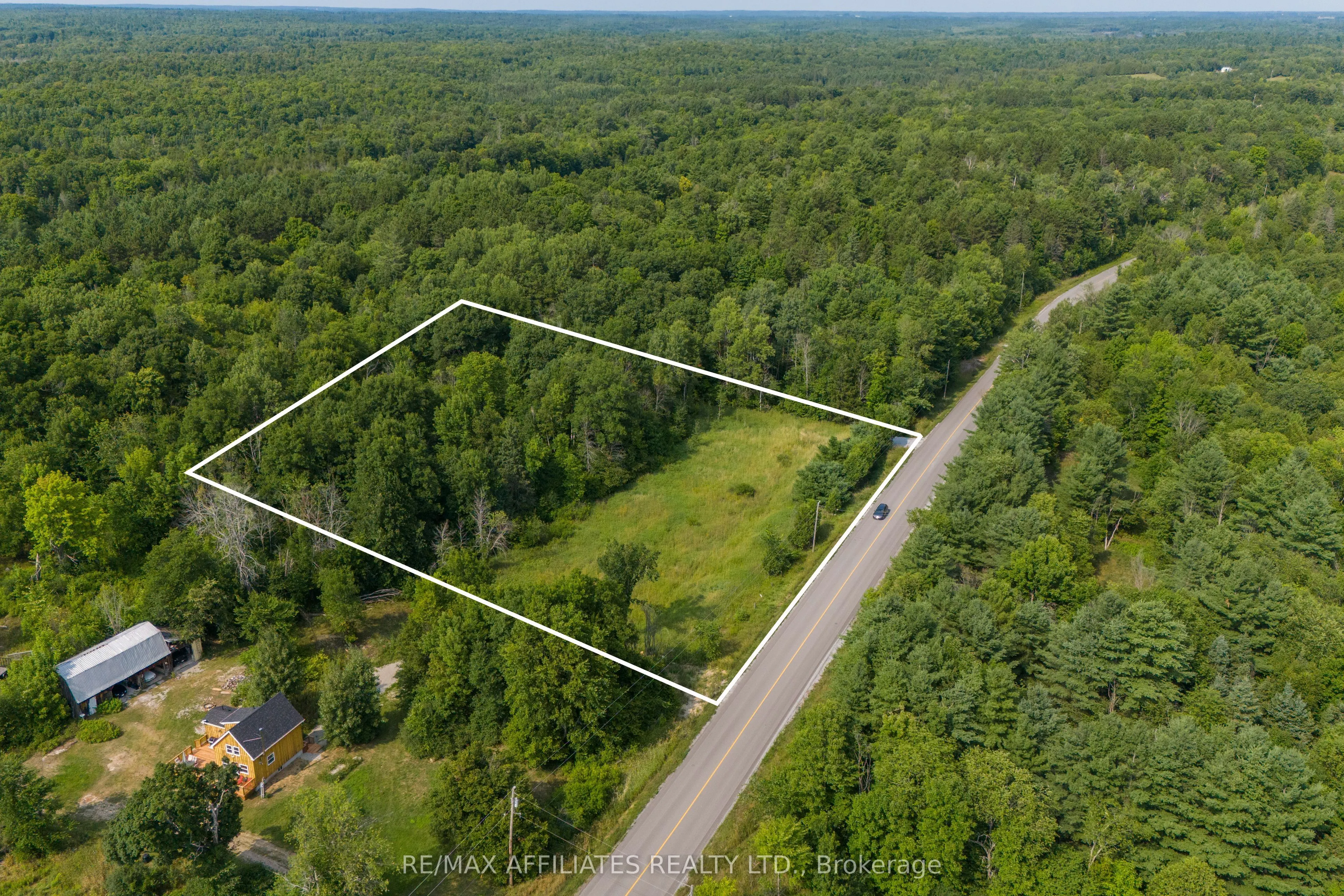 752 Bennett Lake Road