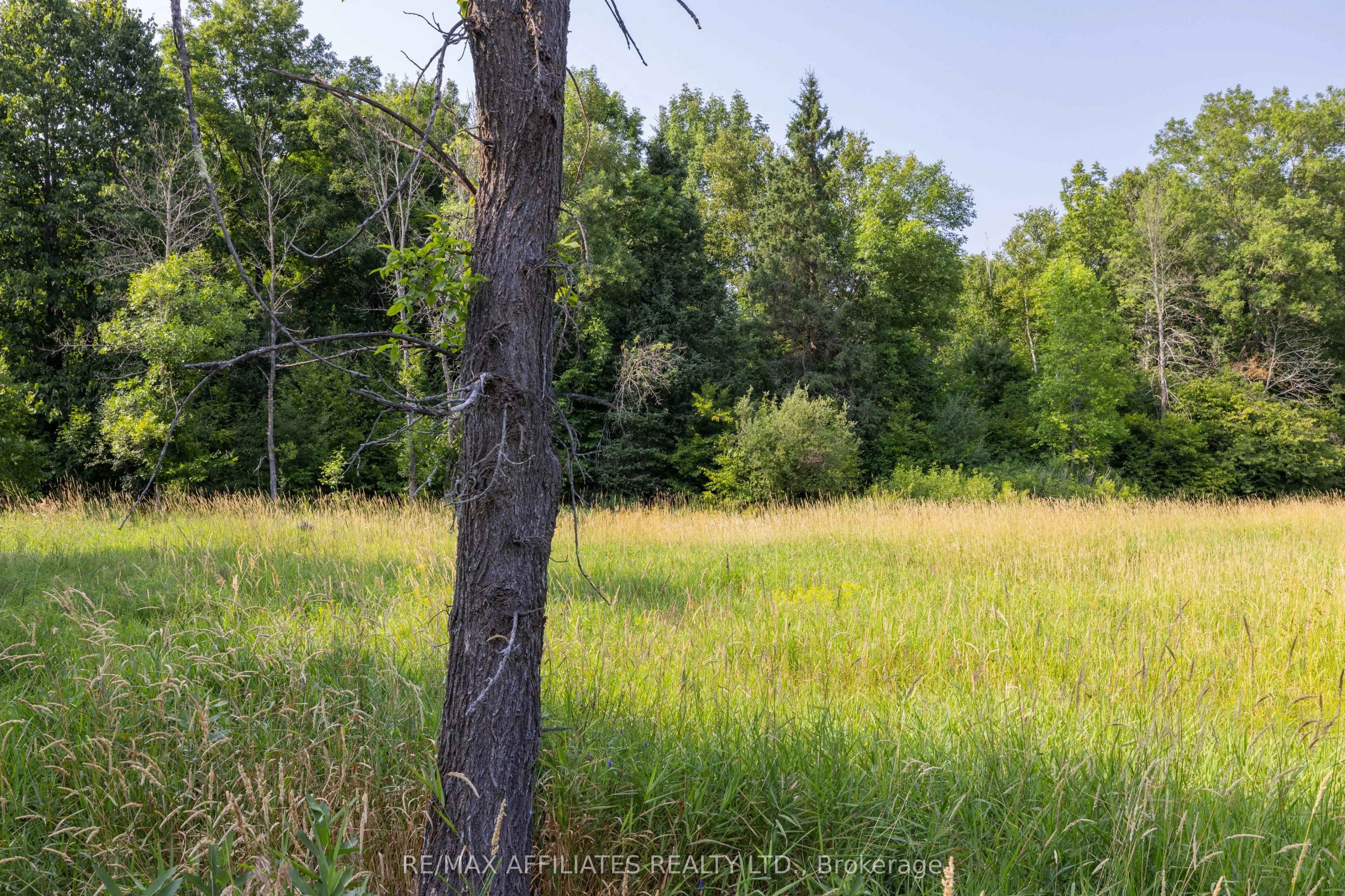 752 Bennett Lake Road