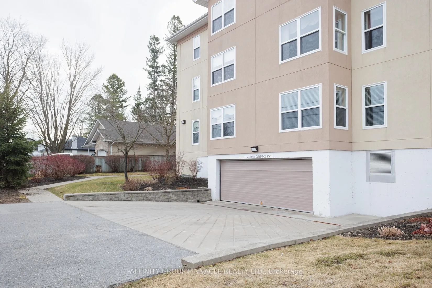 8 Huron Street, #312