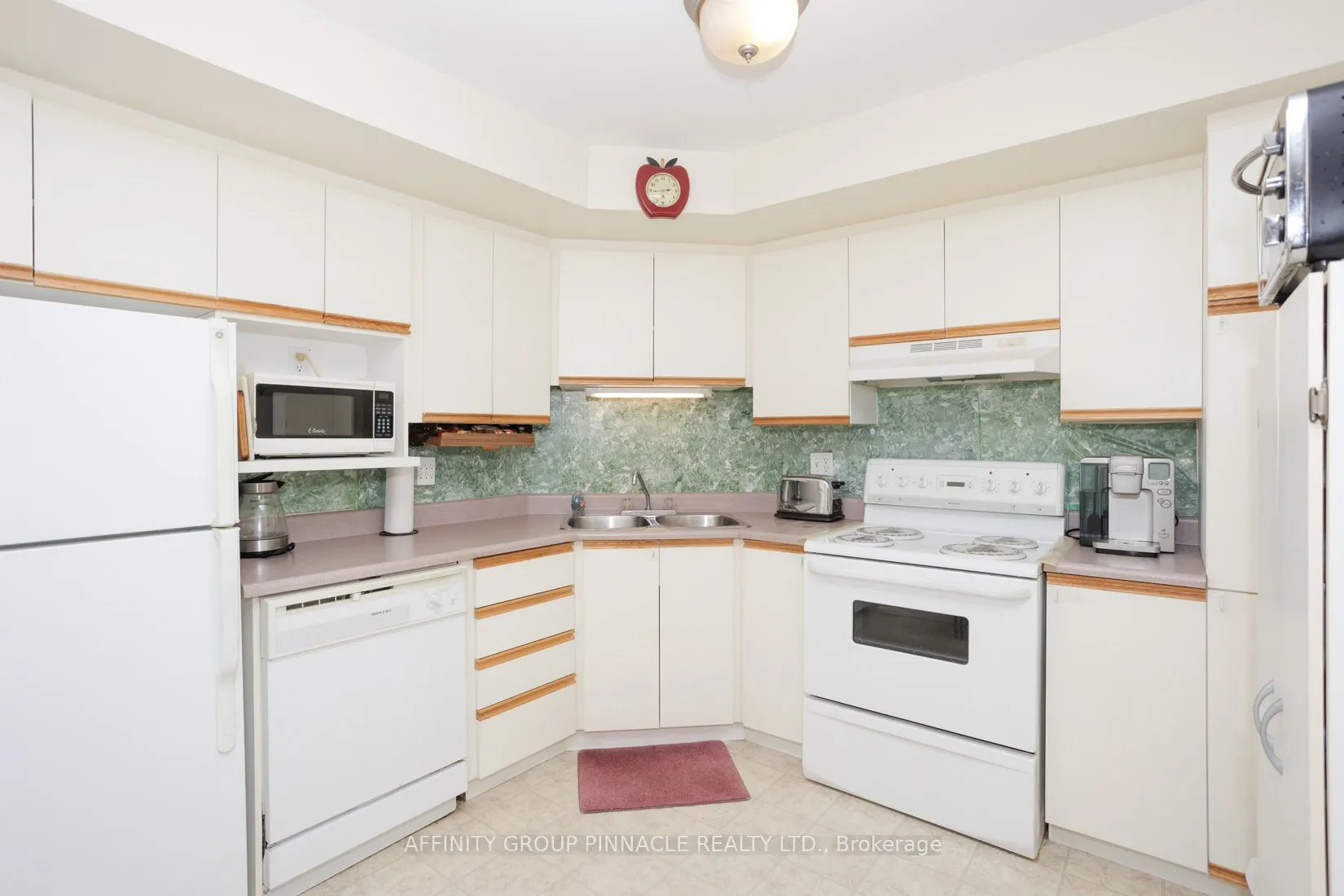 8 Huron Street, #312