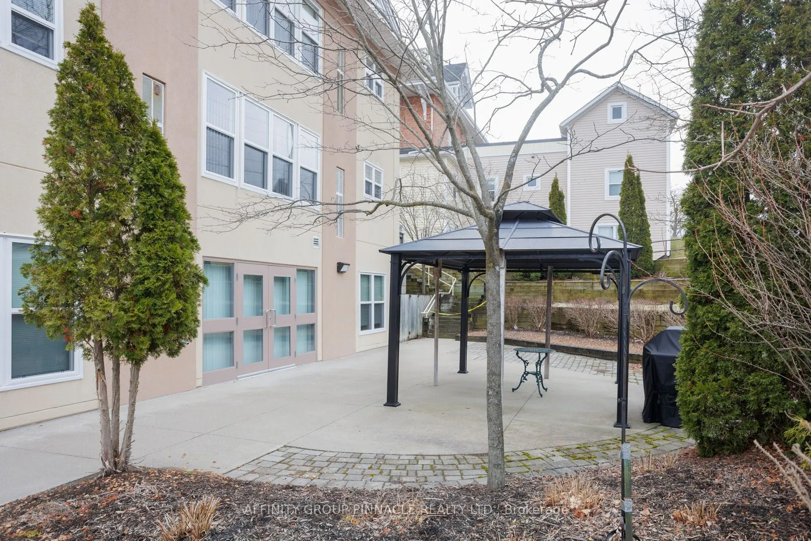 8 Huron Street, #312