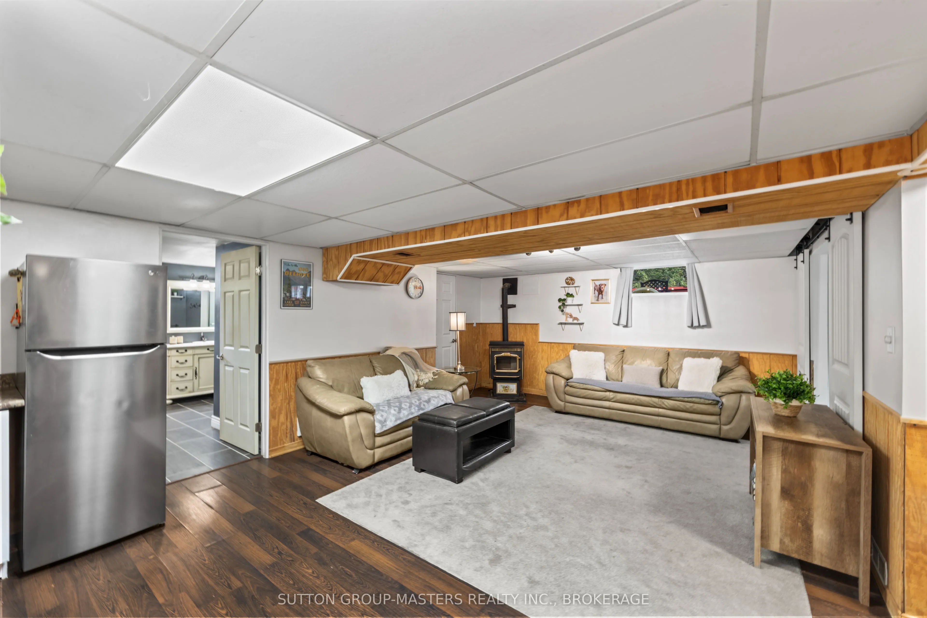 3896 Highway 15