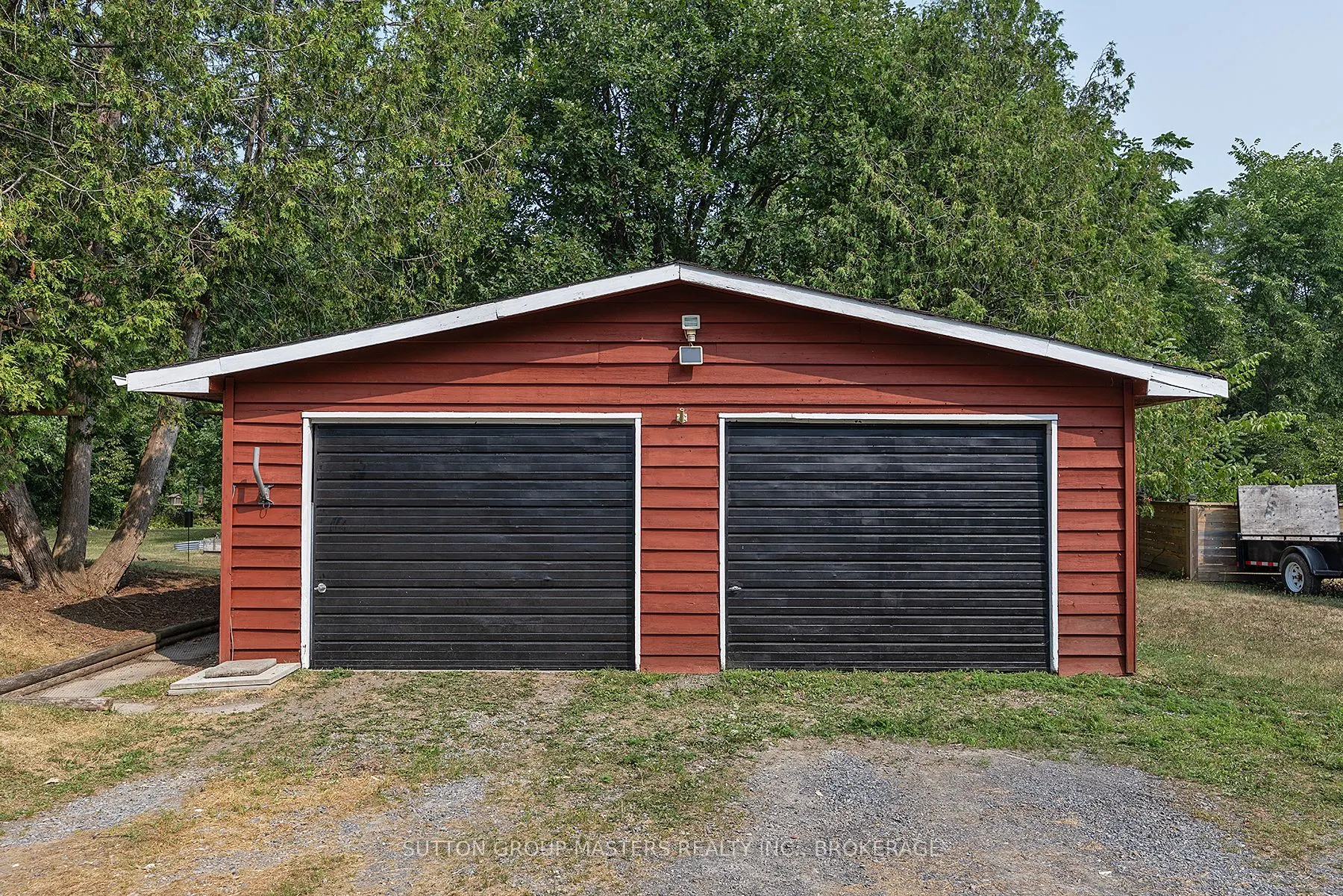 3896 Highway 15
