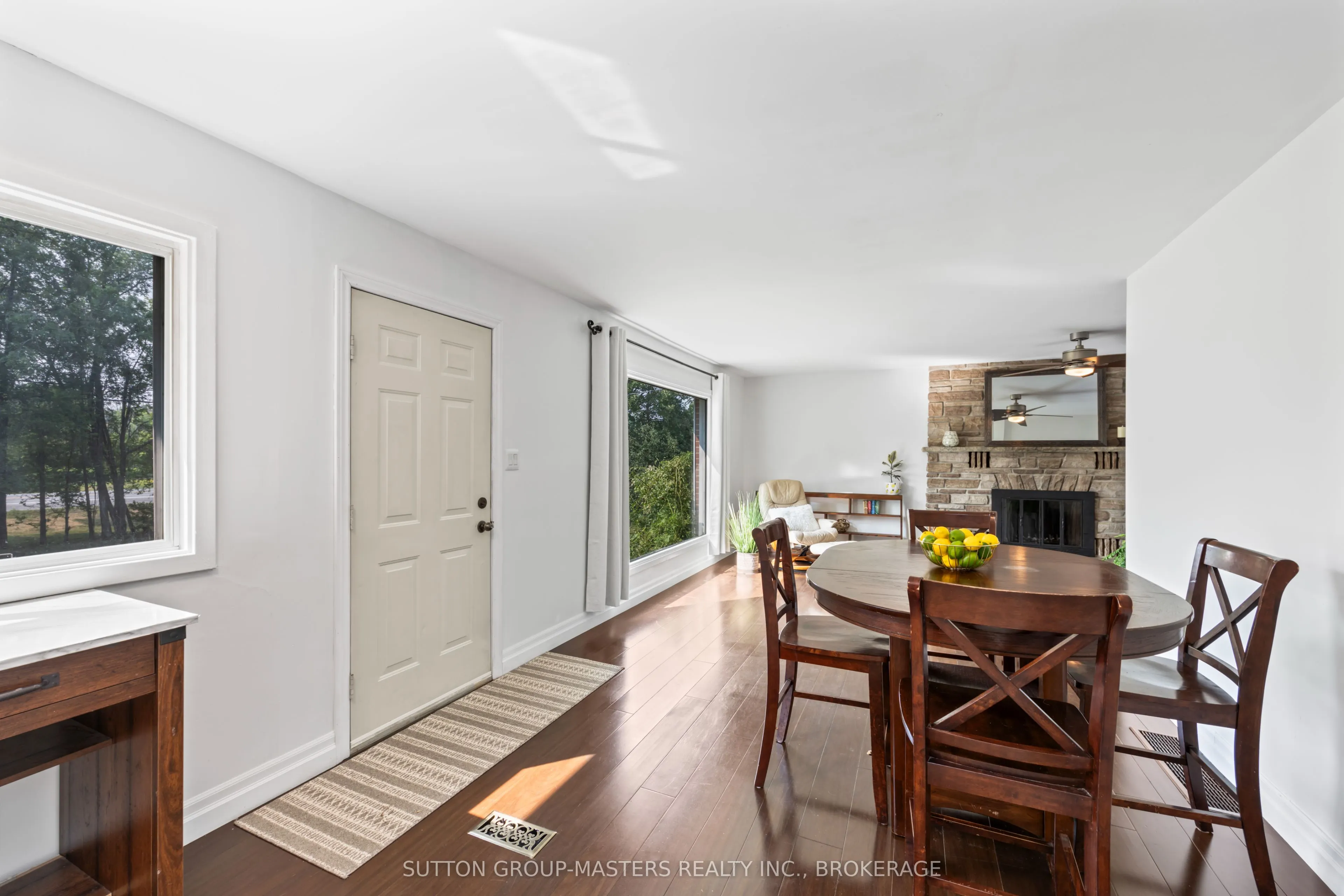 3896 Highway 15