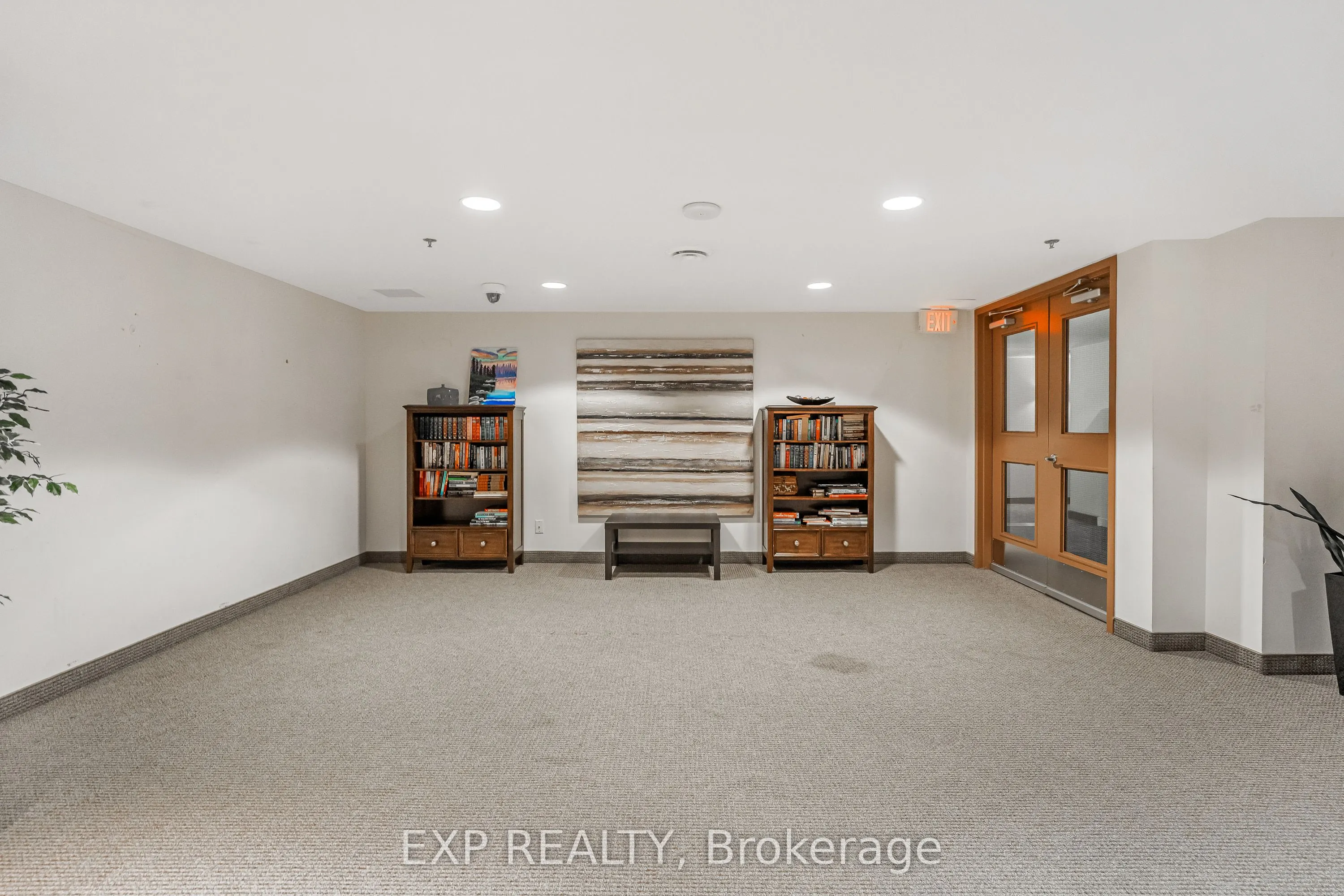 242 Rideau Street, #2606