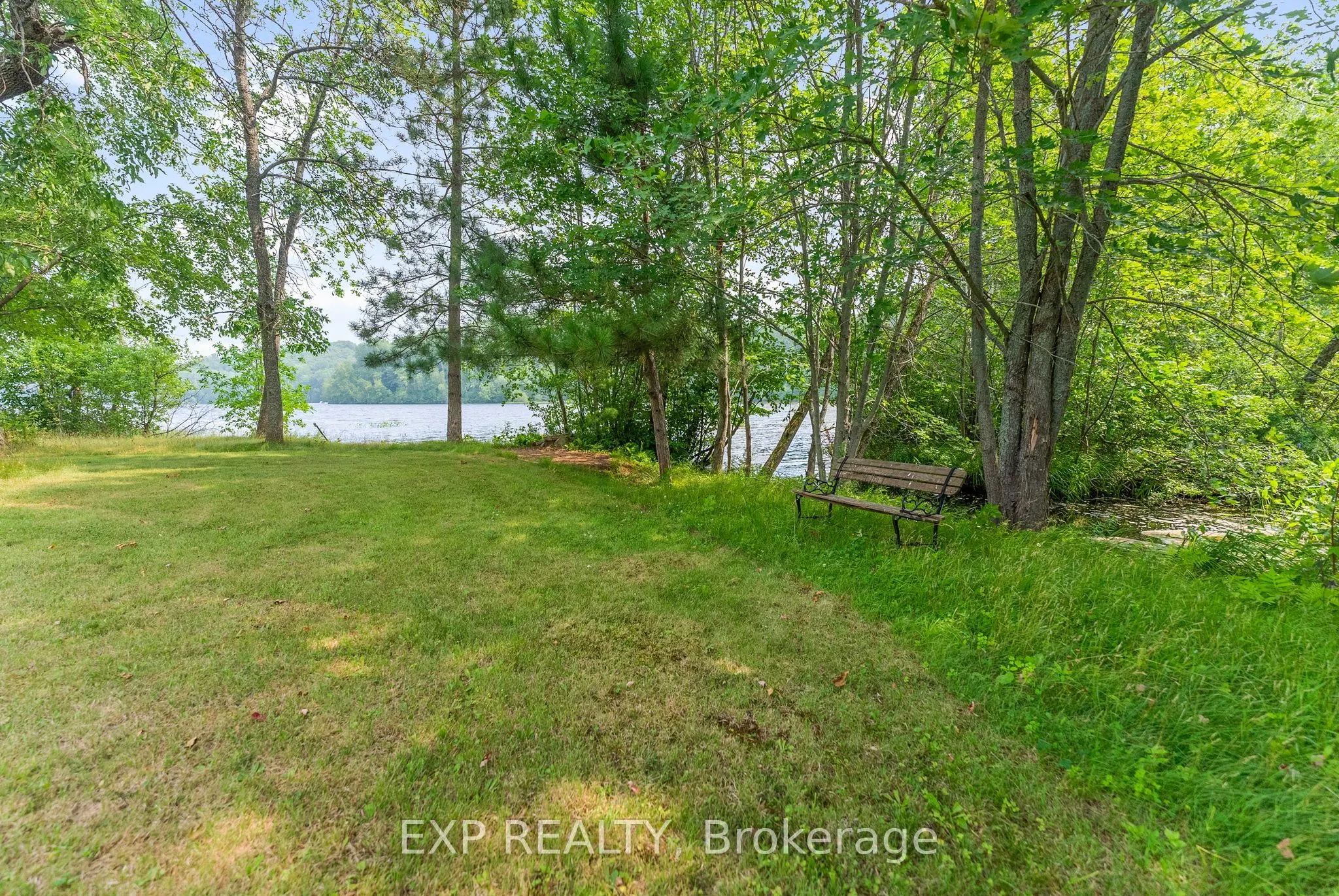 328 Horseshoe Lane