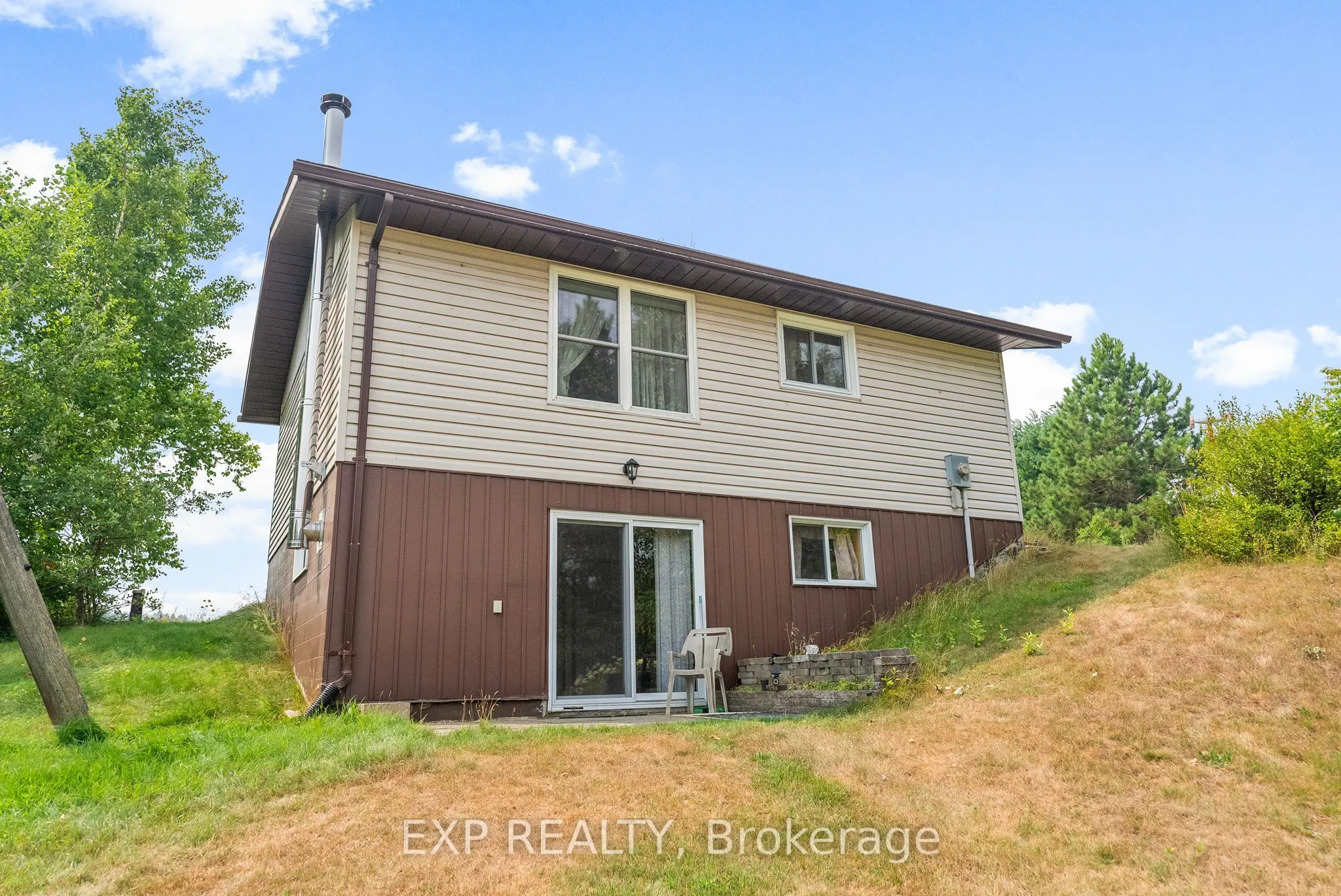 328 Horseshoe Lane