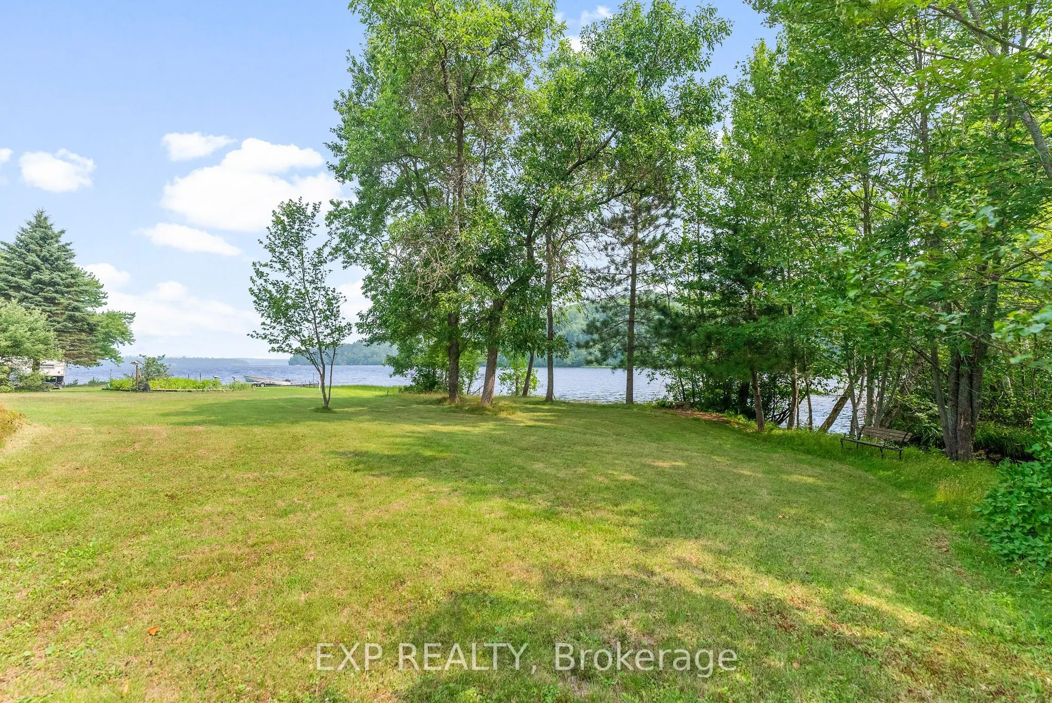 328 Horseshoe Lane