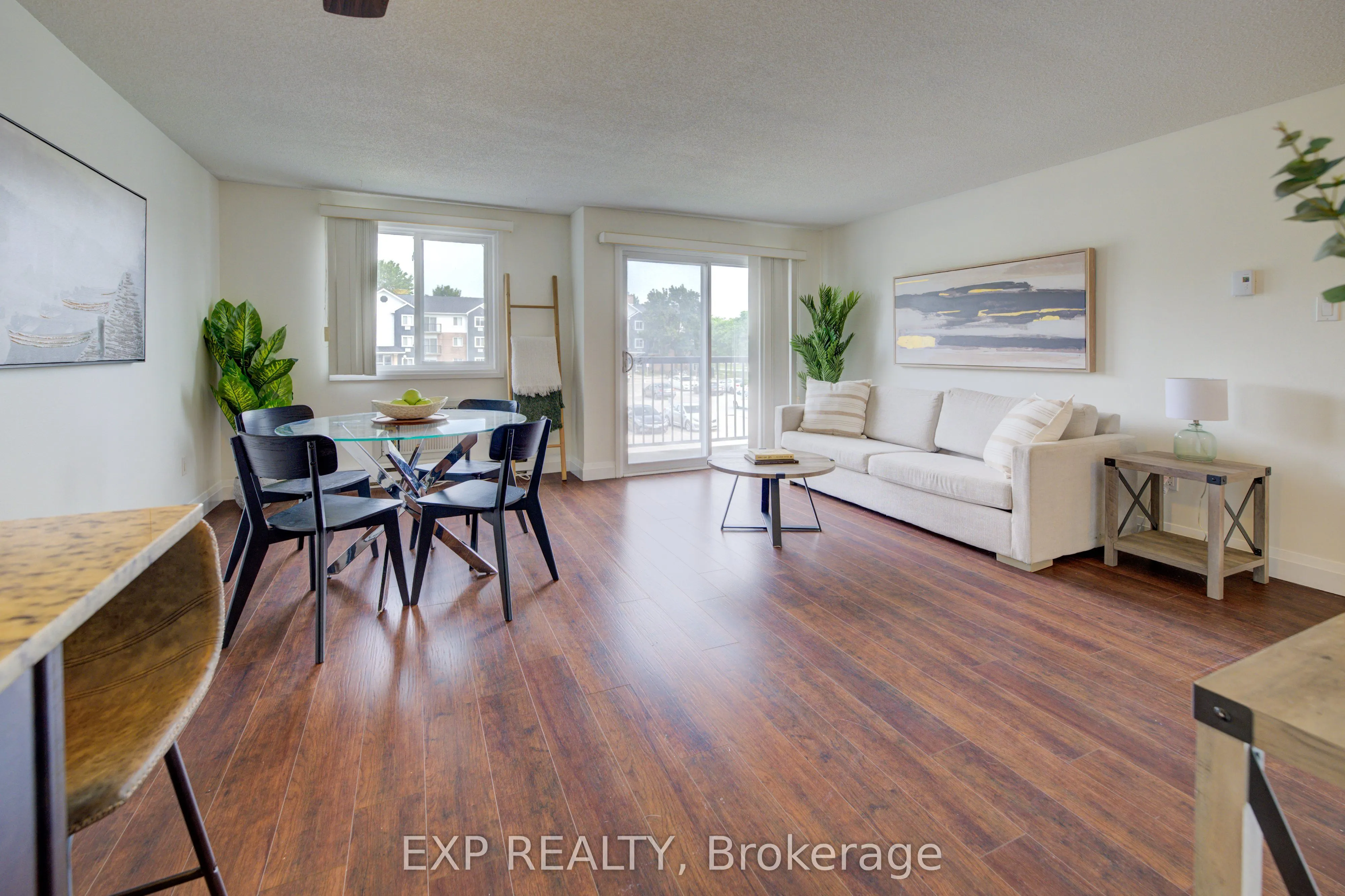 271 Eiwo Court, #208