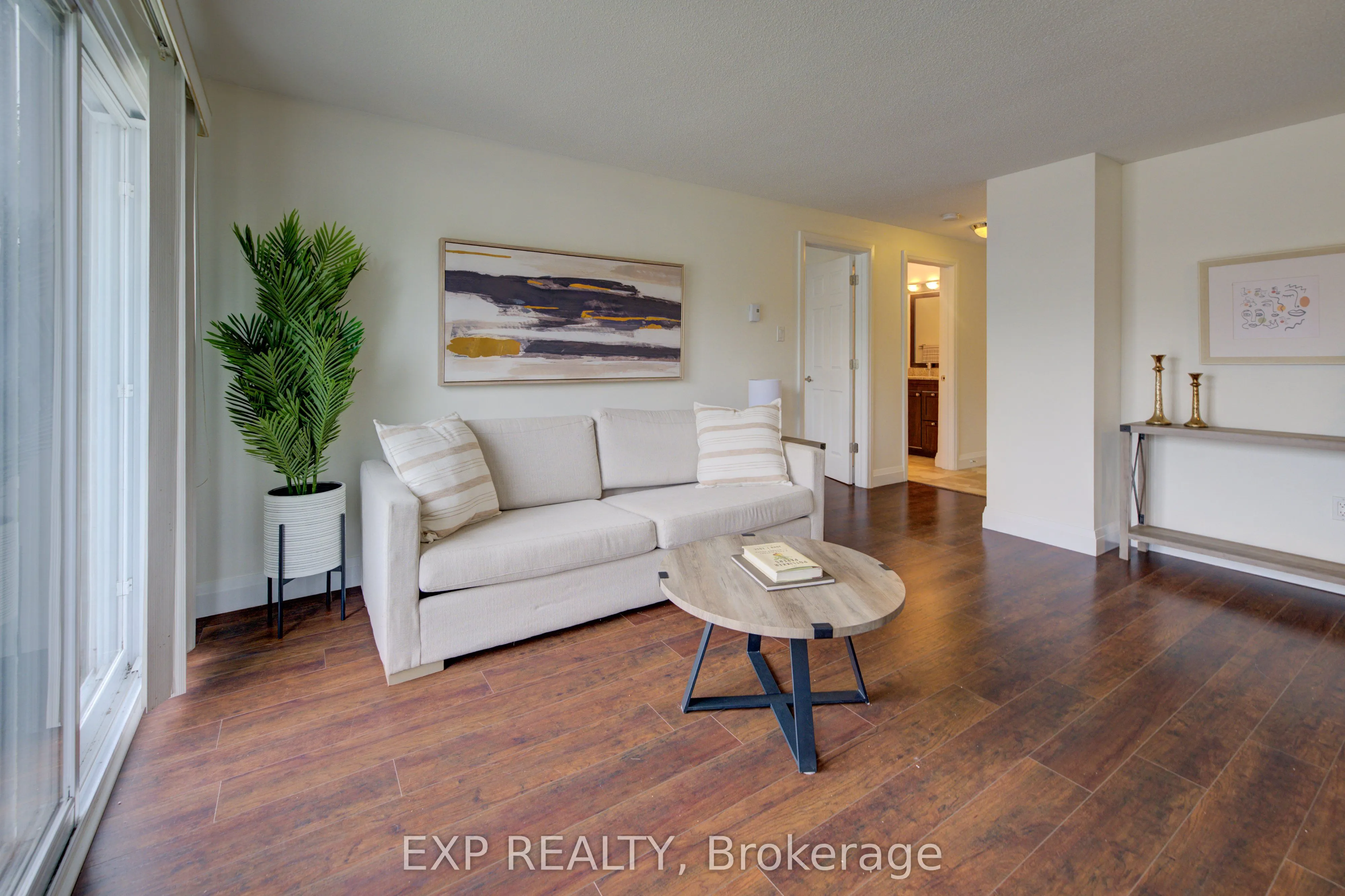 271 Eiwo Court, #208