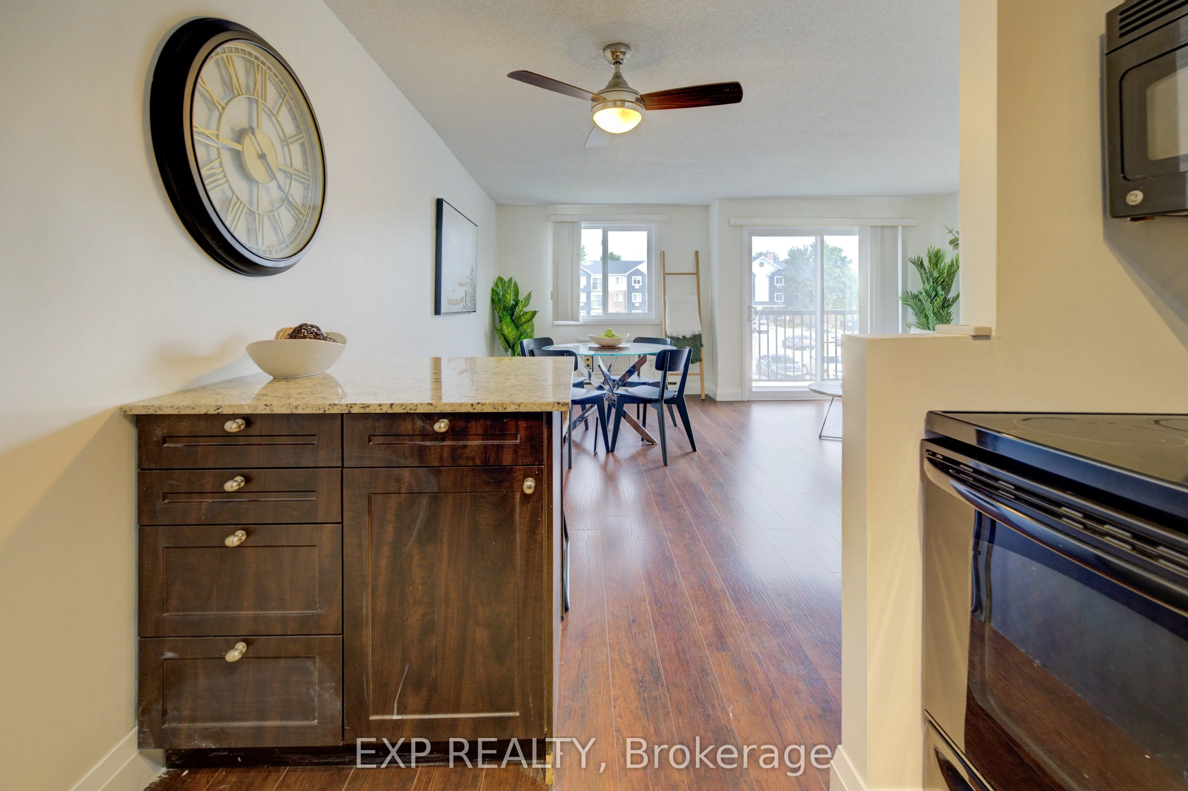 271 Eiwo Court, #208