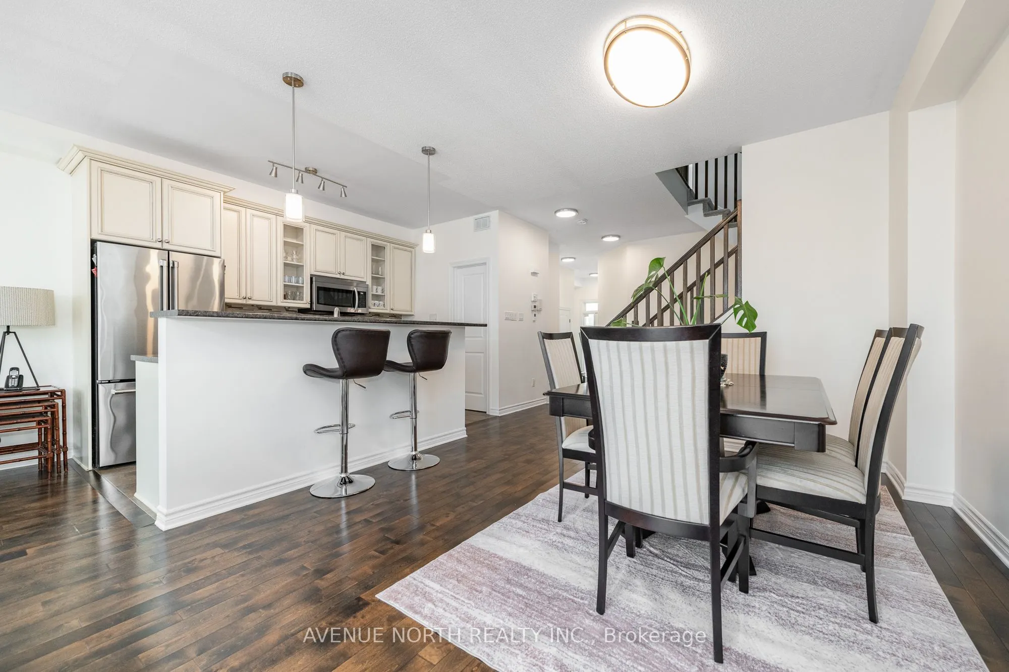 448 Rochefort Circle