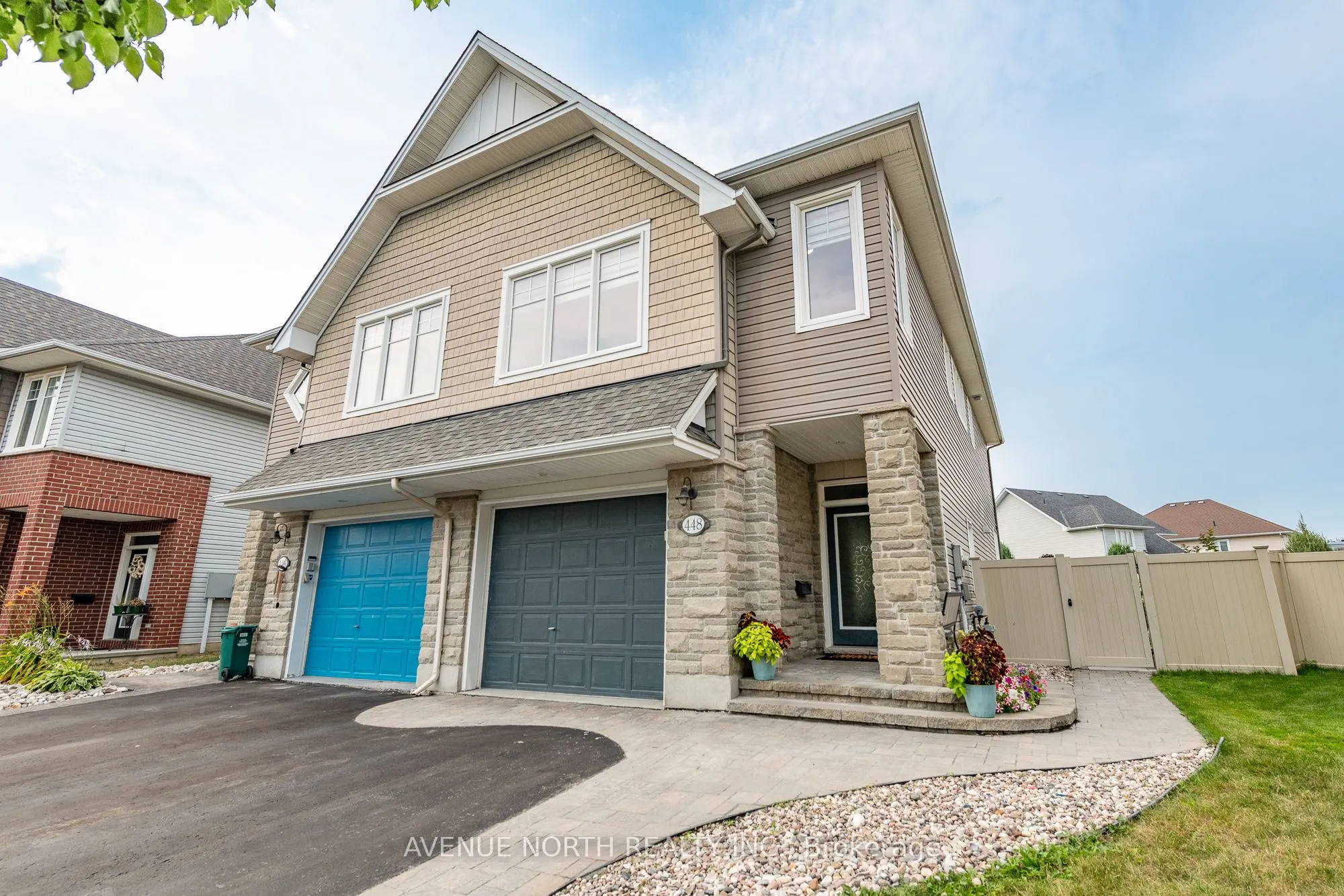 448 Rochefort Circle