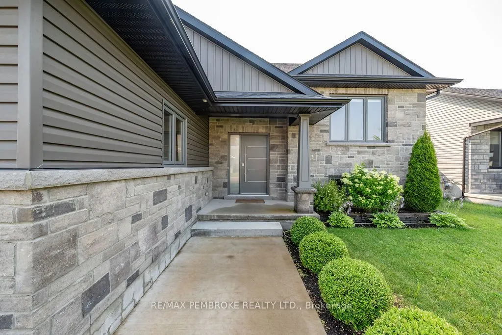 13 Drew Street