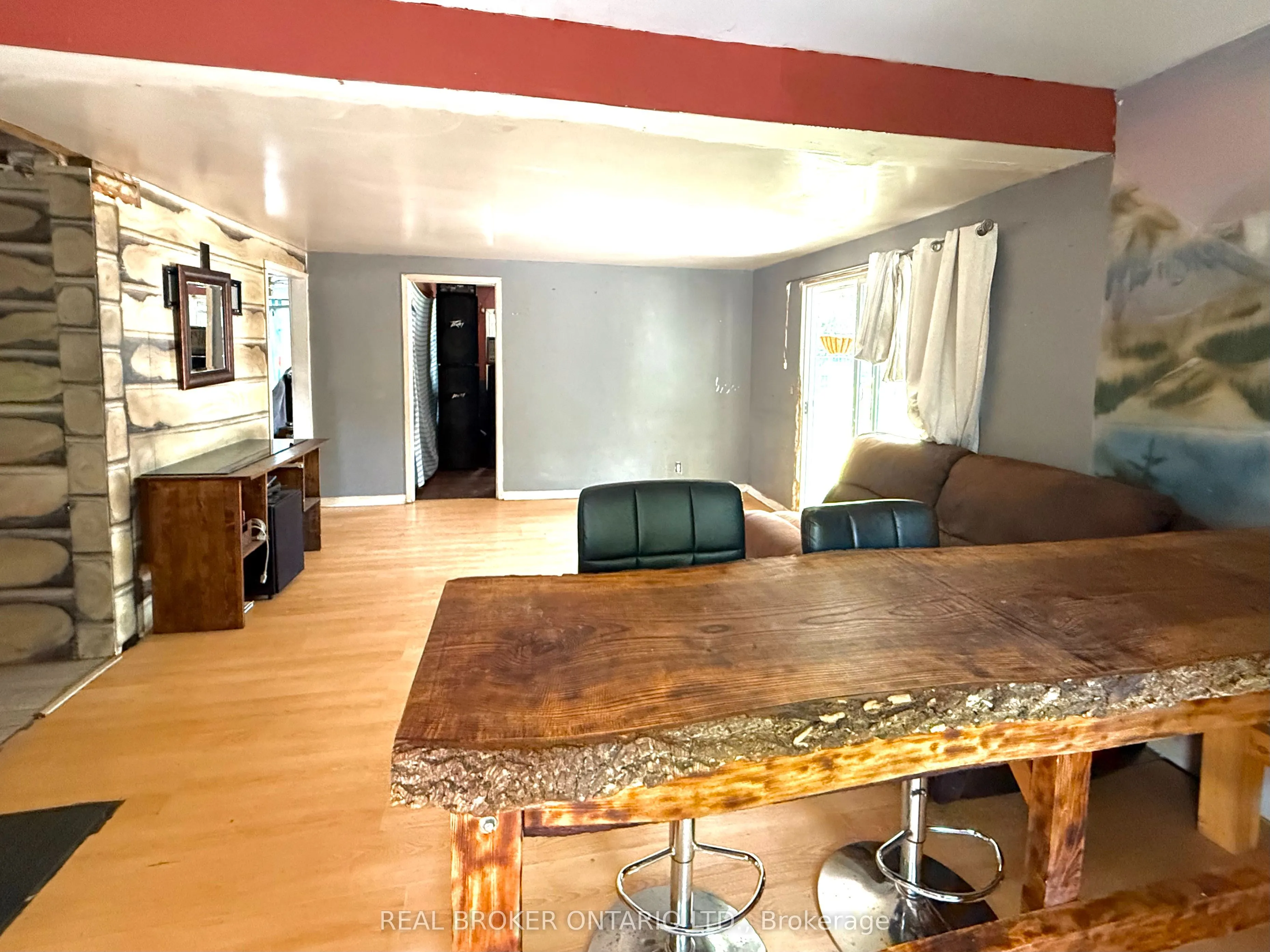 2401 Totem Ranch Road