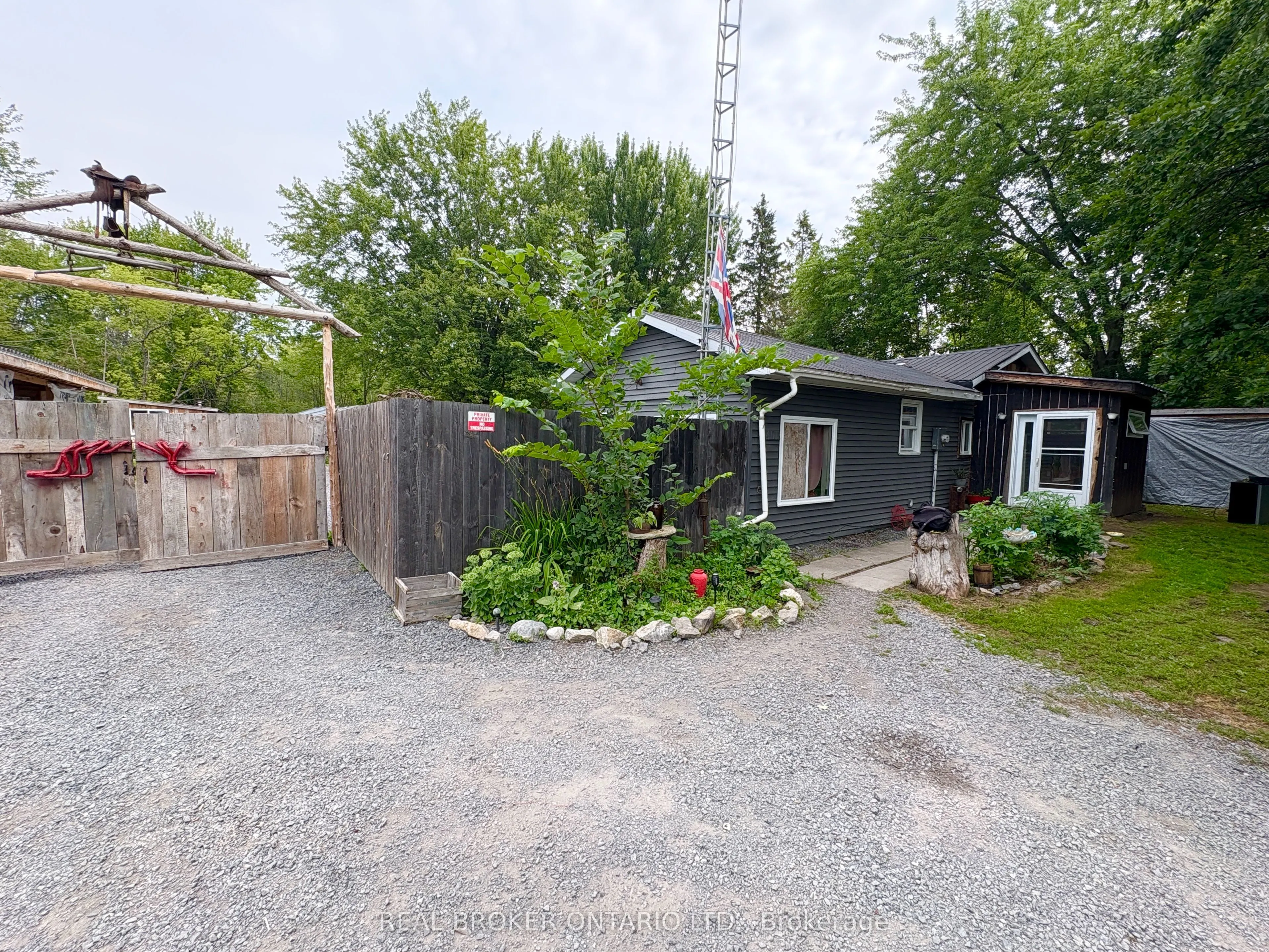 2401 Totem Ranch Road