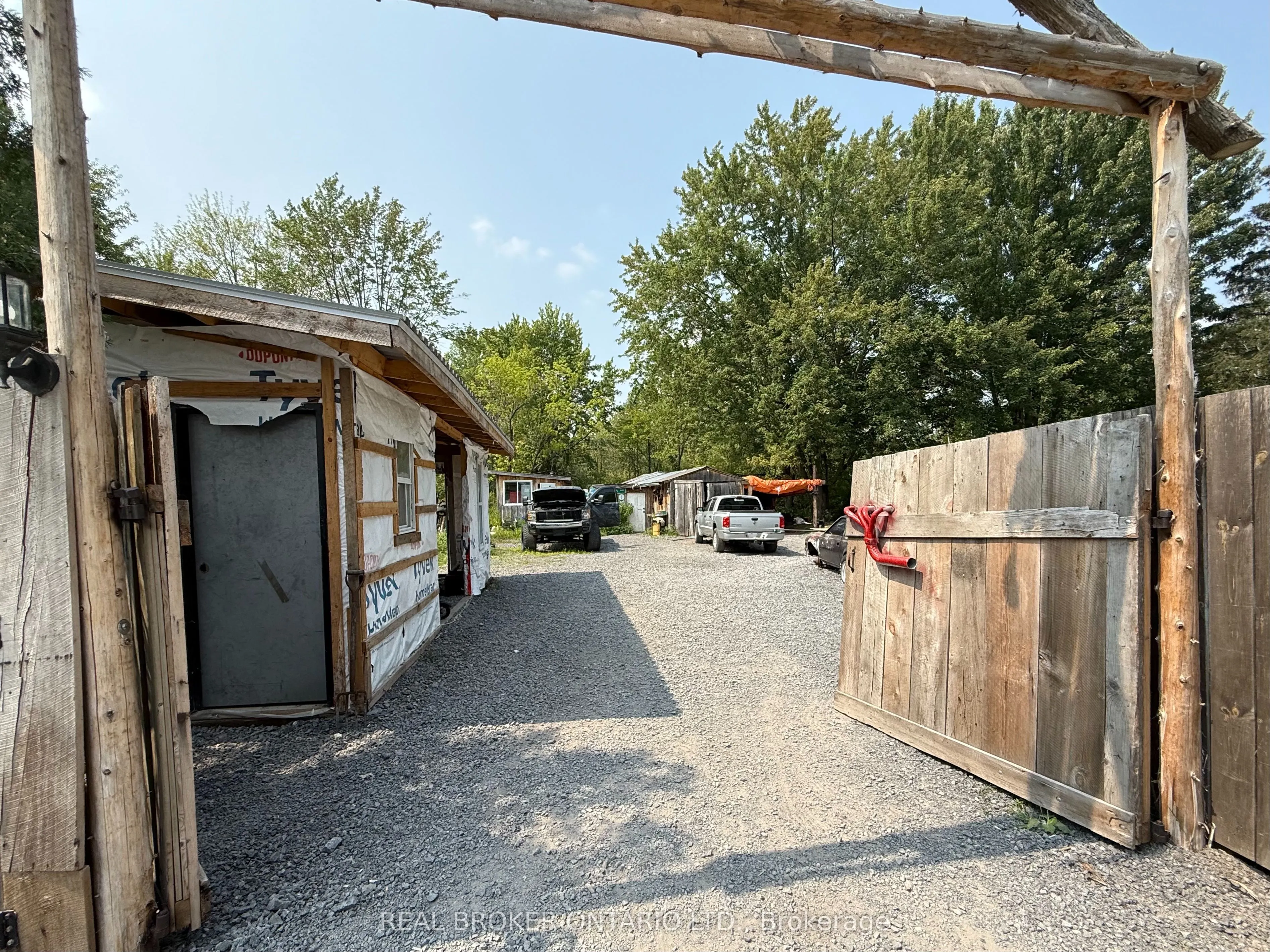 2401 Totem Ranch Road