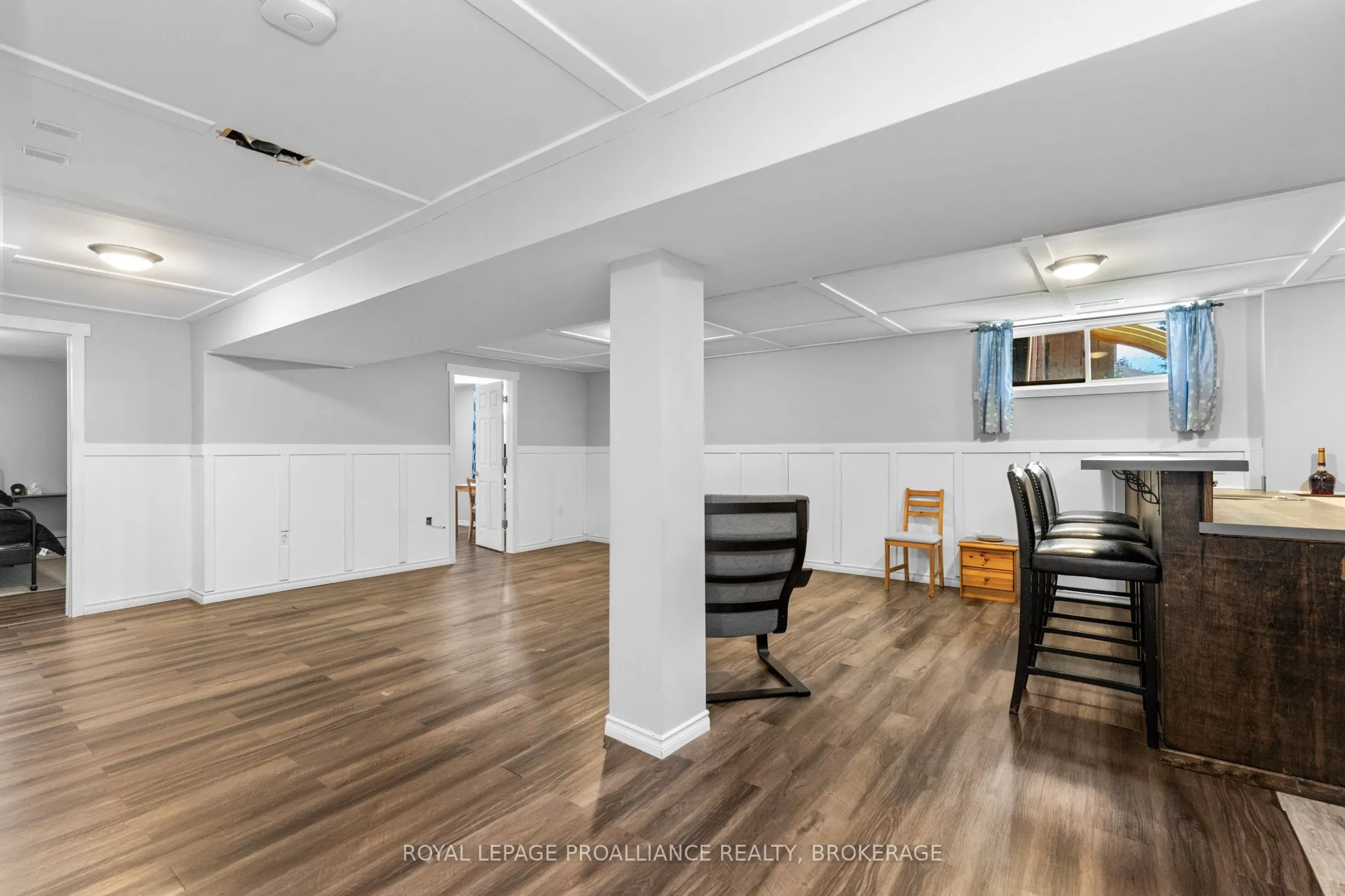 343 Sunrise Crescent