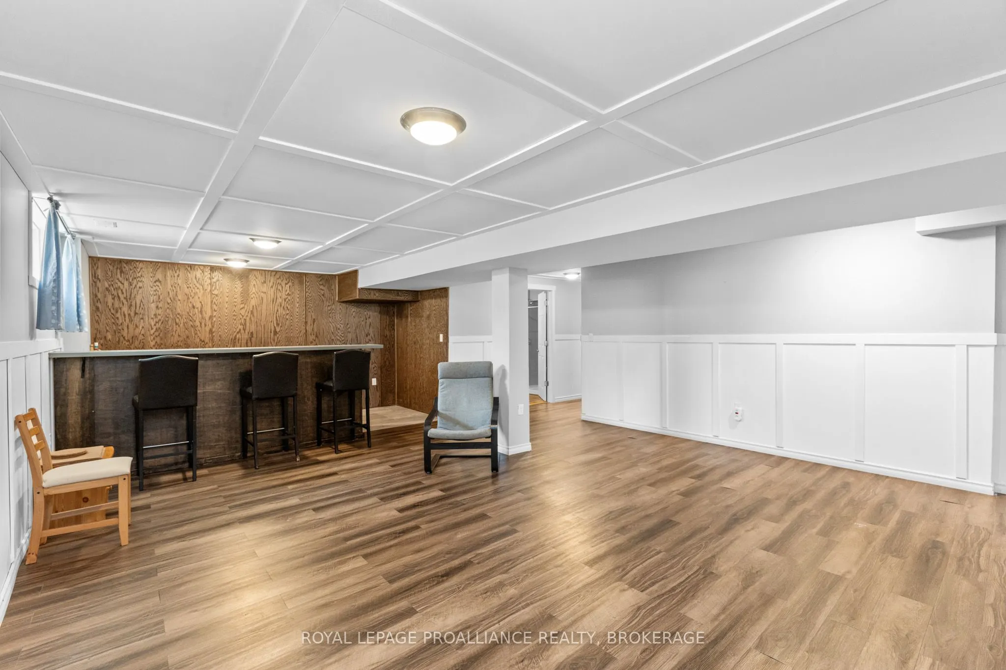 343 Sunrise Crescent