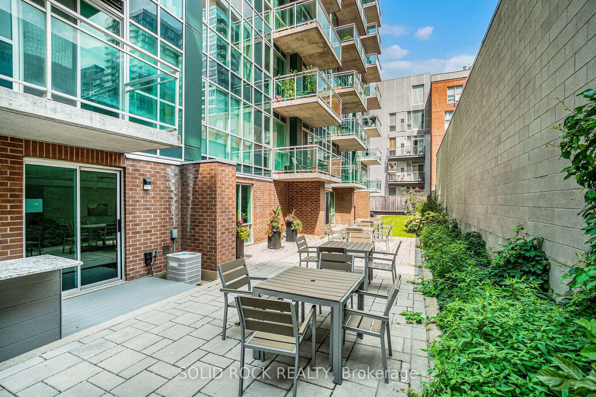 134 York Street, #202