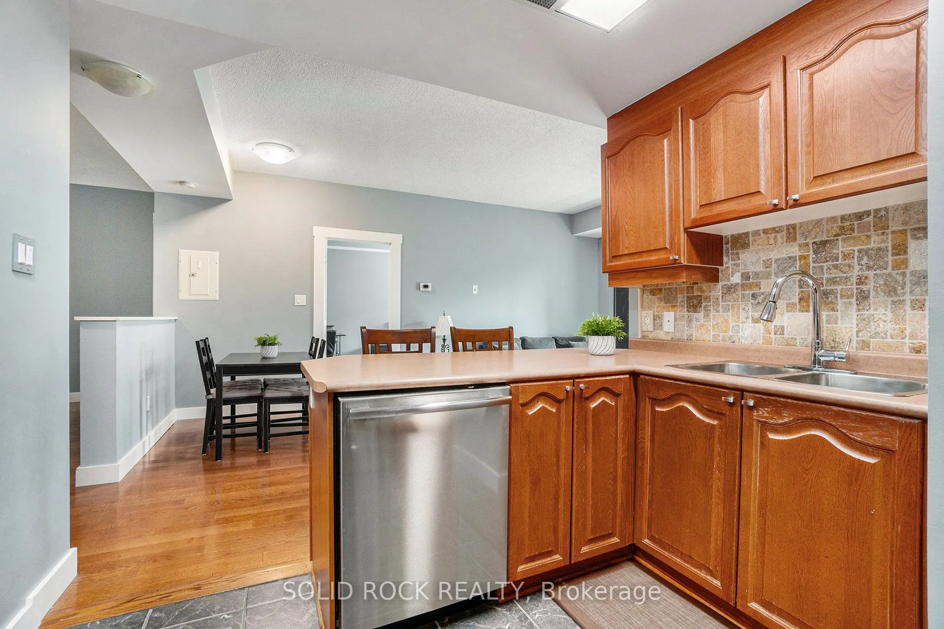 134 York Street, #202
