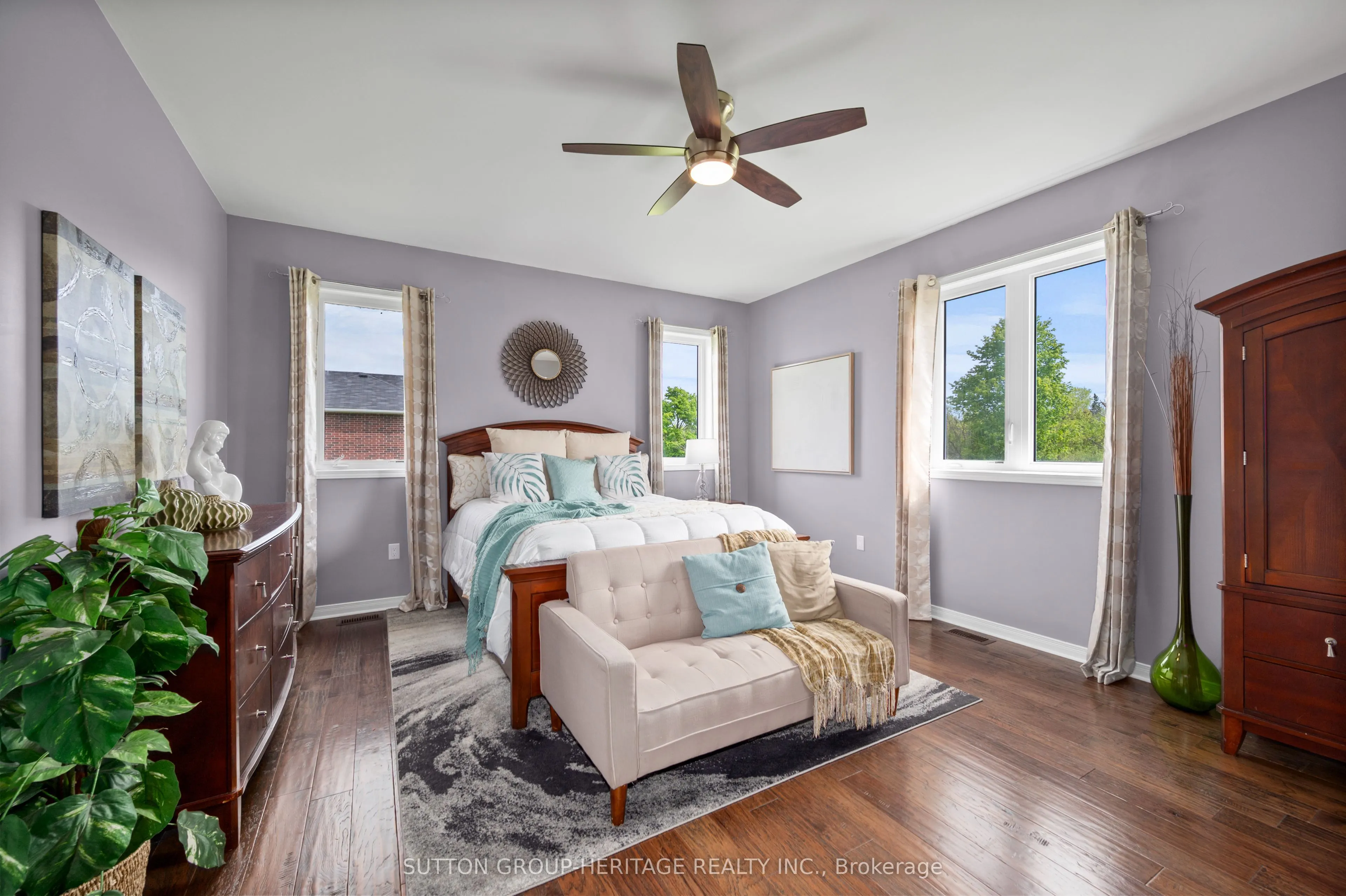 61 Songbird Crescent