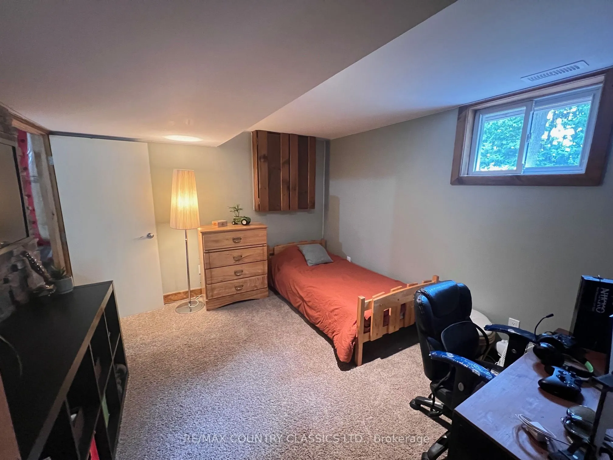 86 Scriven Road