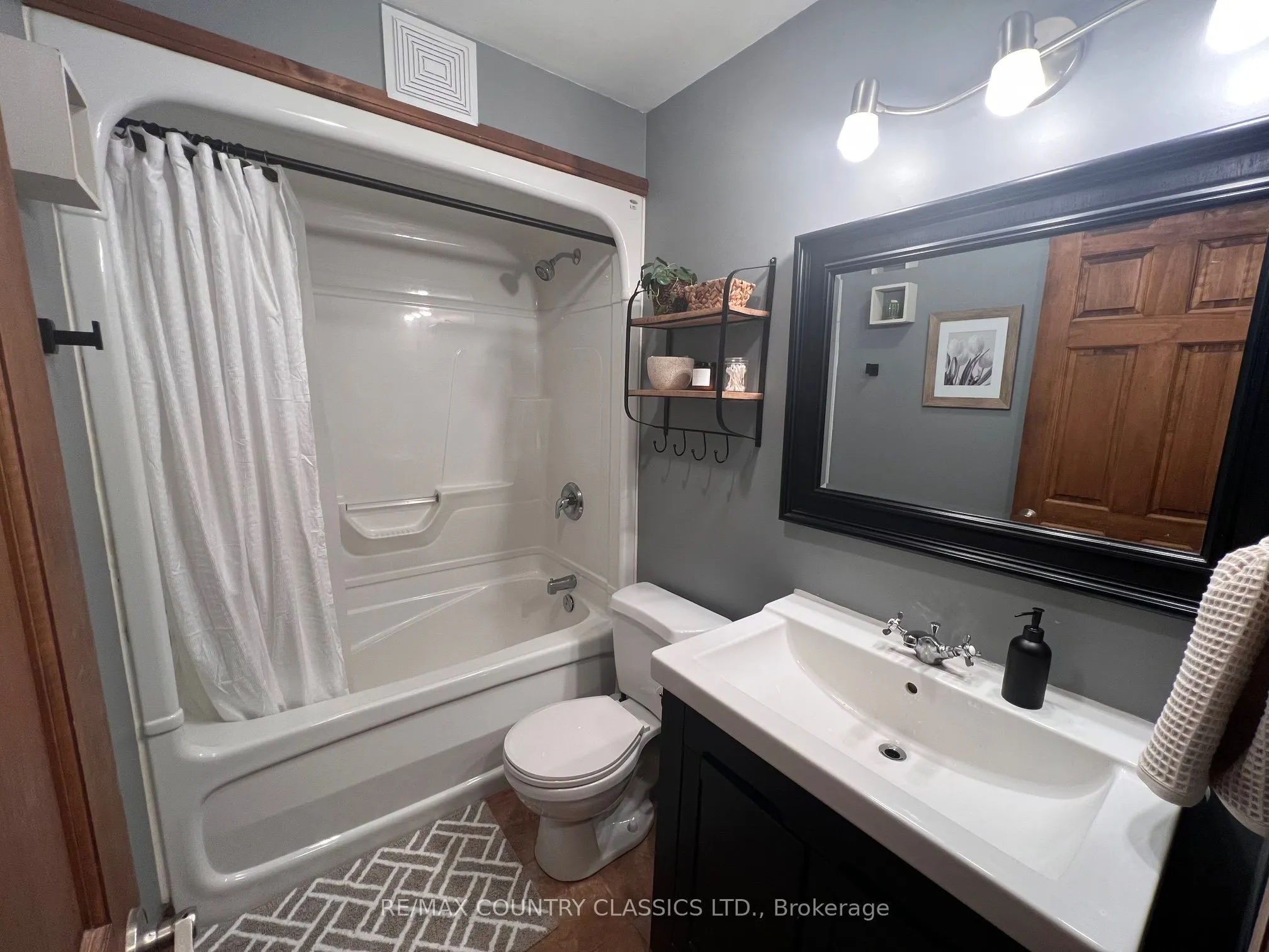 86 Scriven Road